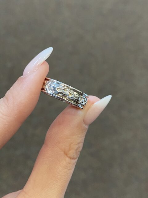 14k White Gold Celtic Motif Engraved Wedding Band