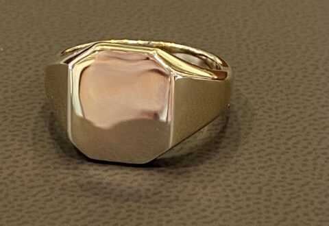 Gent’s 14k Yellow Gold Octagonal High Polish Signet Ring