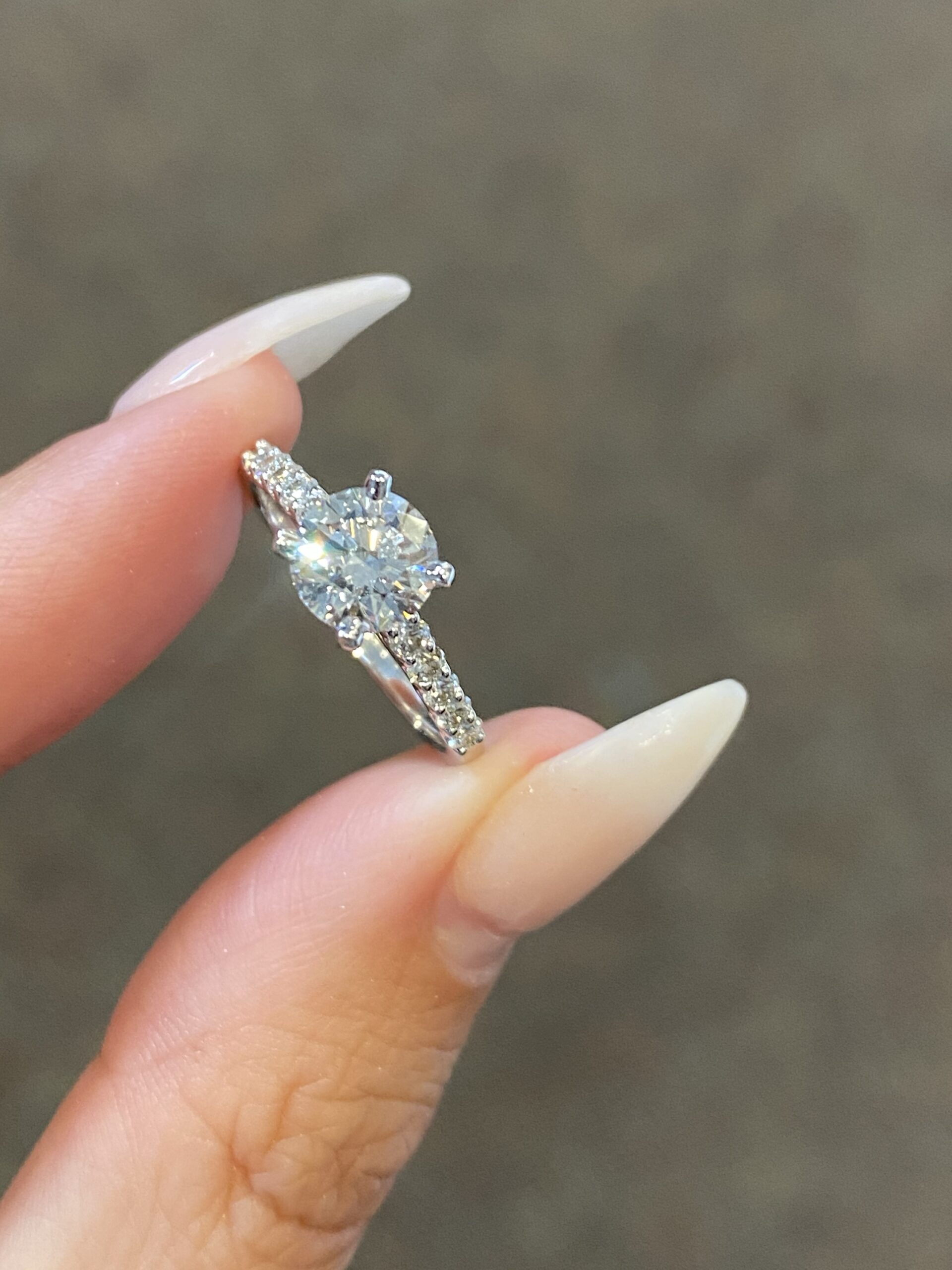 14k White Gold 1.01 Carat Genuine G.I.A. Certified Round Brilliant Cut Diamond Solitaire