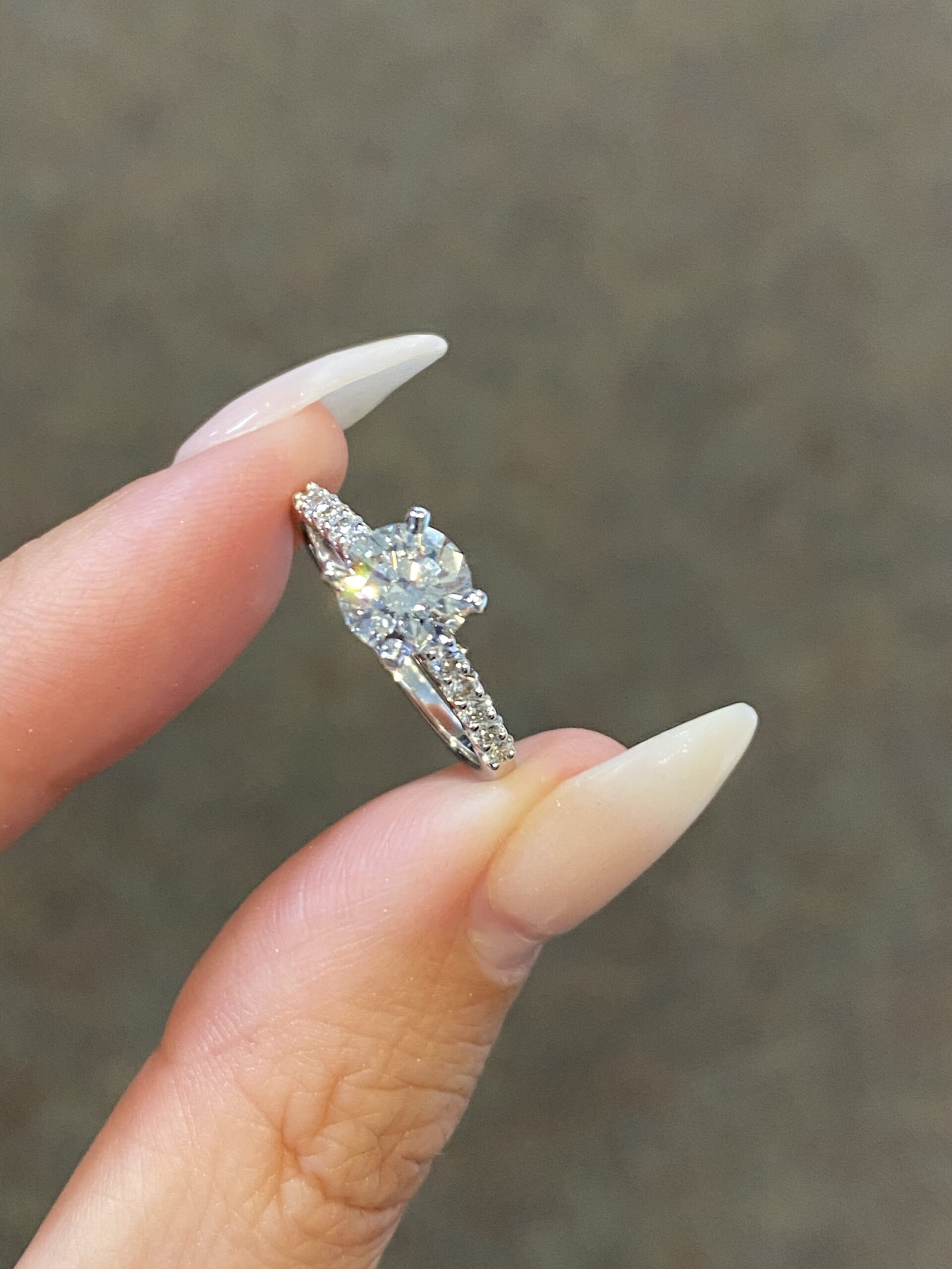 14k White Gold 1.01 Carat Genuine G.I.A. Certified Round Brilliant Cut Diamond Solitaire - Image 2