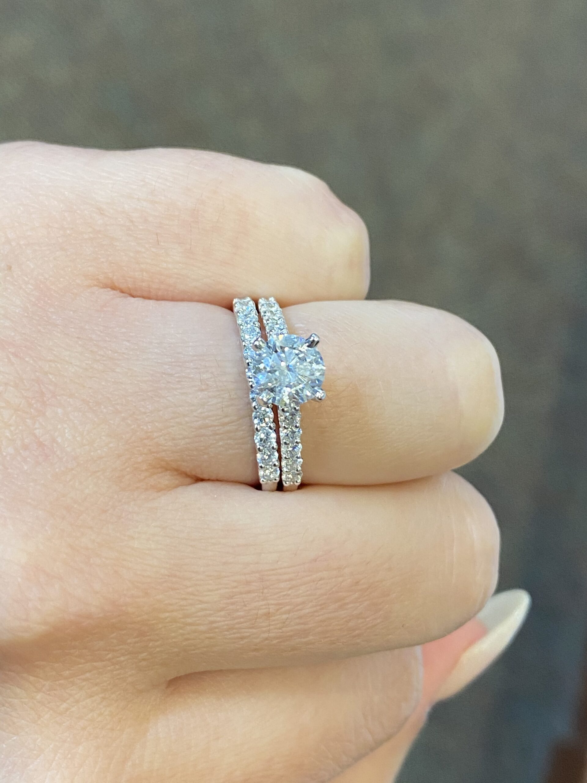 14k White Gold 1.01 Carat Genuine G.I.A. Certified Round Brilliant Cut Diamond Solitaire - Image 13