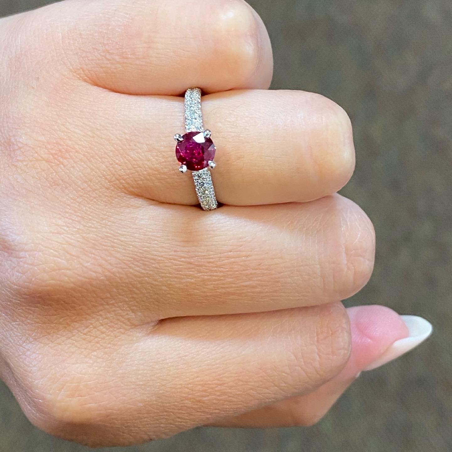 Platinum 1.07 Carat Genuine Mozambique Ruby & Diamond Ring - Image 6