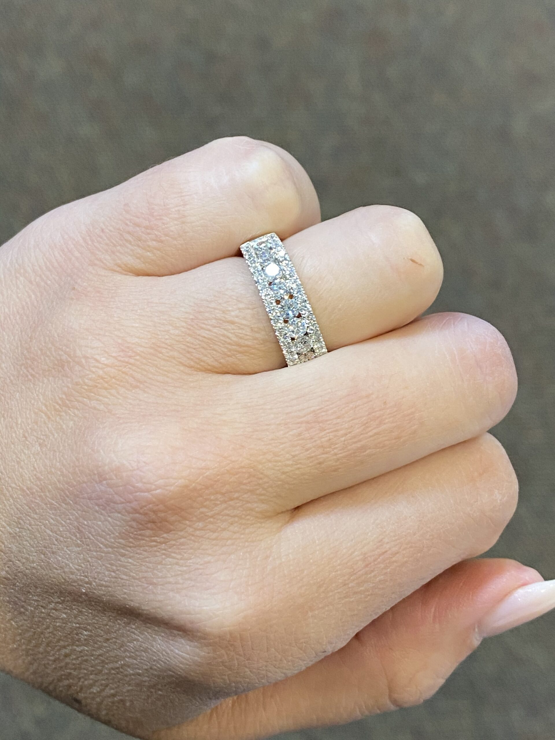 Platinum Genuine 1.45 Cttw Round Brilliant Cut Diamond 3 Row Band - Image 11