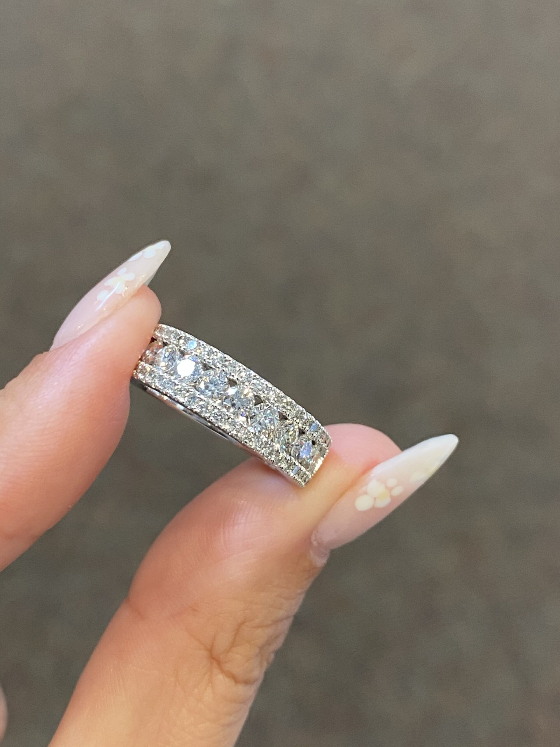 14k White Gold 1.40 Cttw Genuine Round Brilliant Cut Diamond 3 Row Band - Image 2