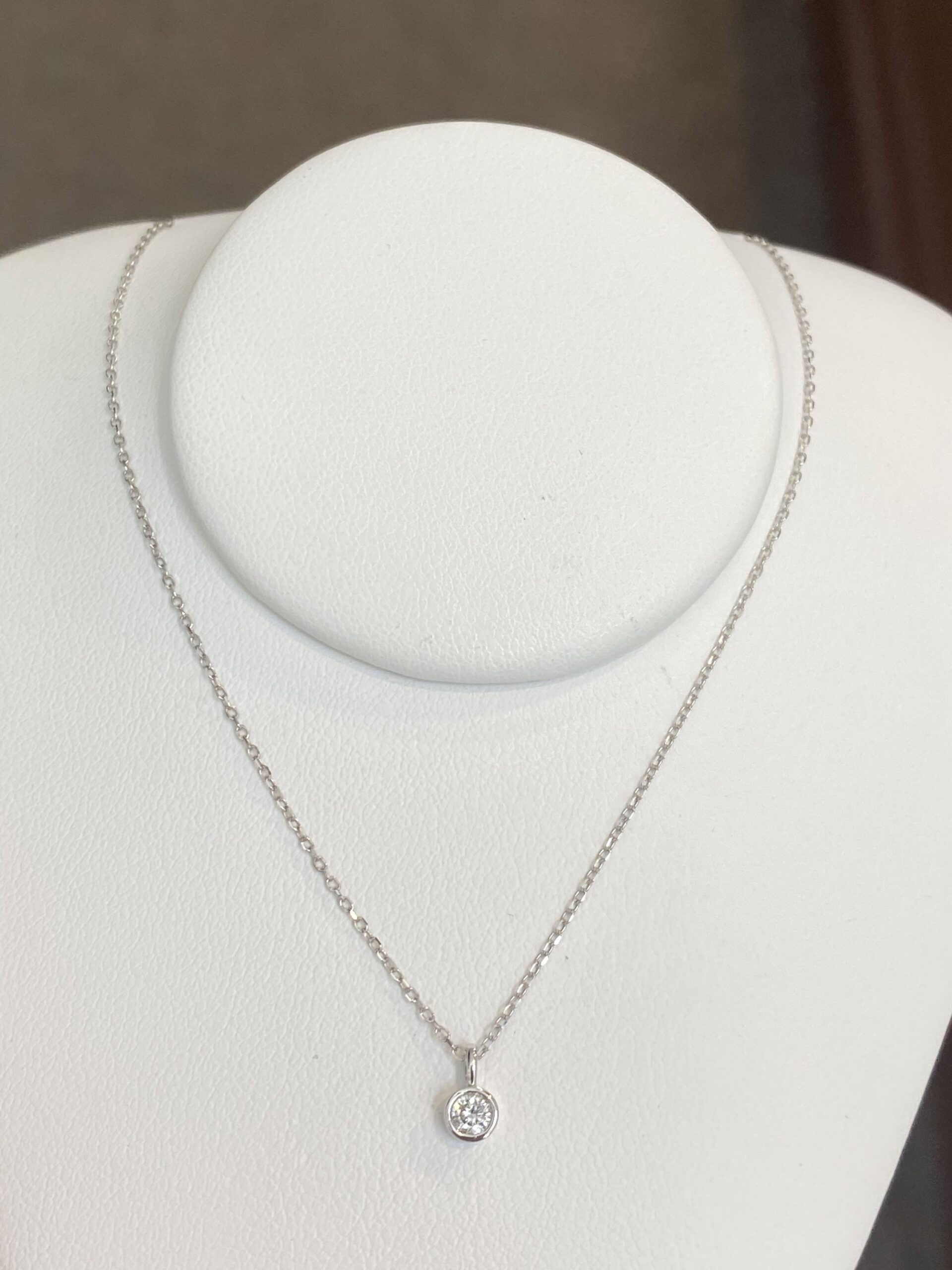 14k Genuine .07 Cttw Diamond Bezel Pendant - Image 6