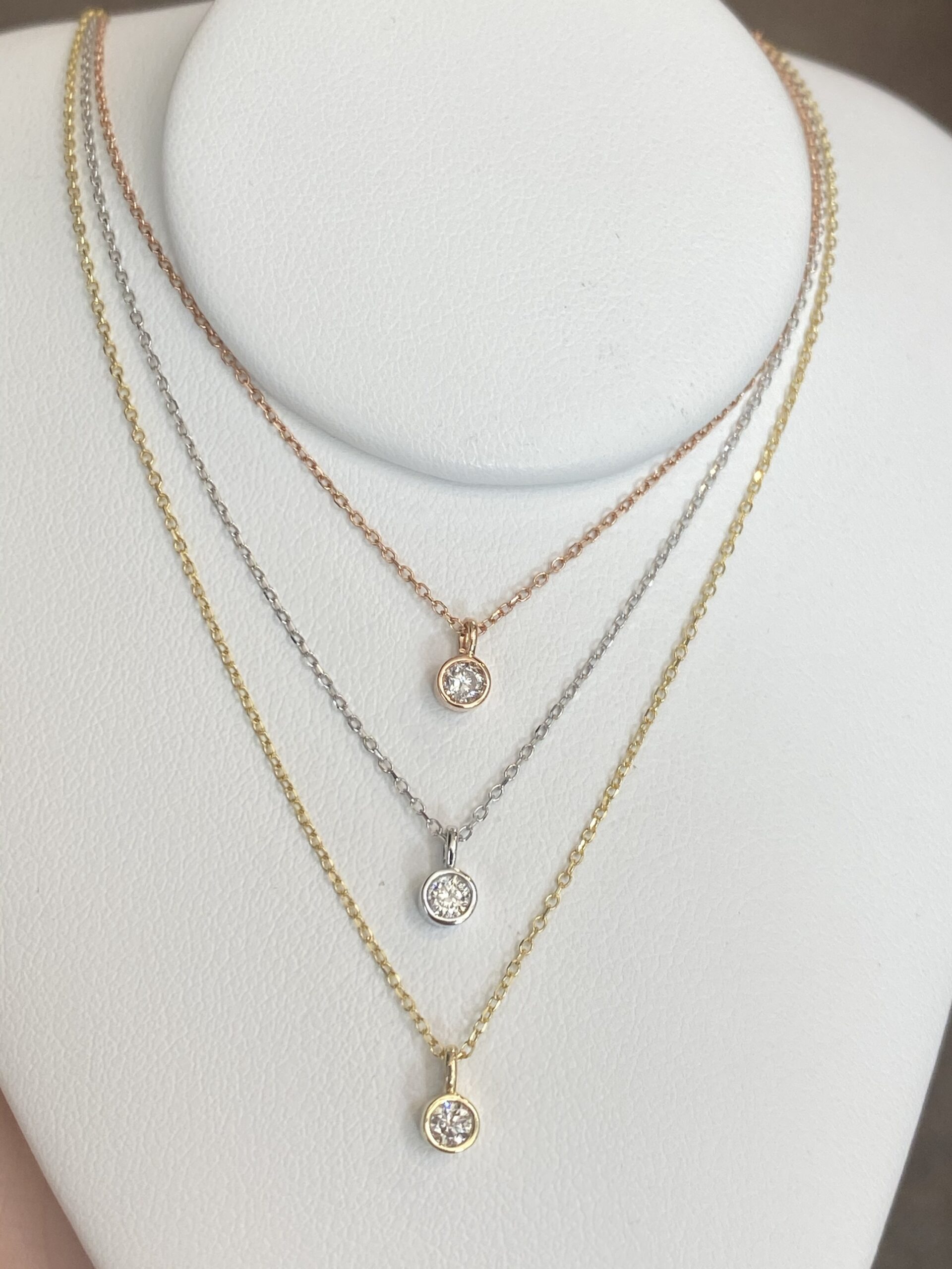 14k Genuine .07 Cttw Diamond Bezel Pendant - Image 2