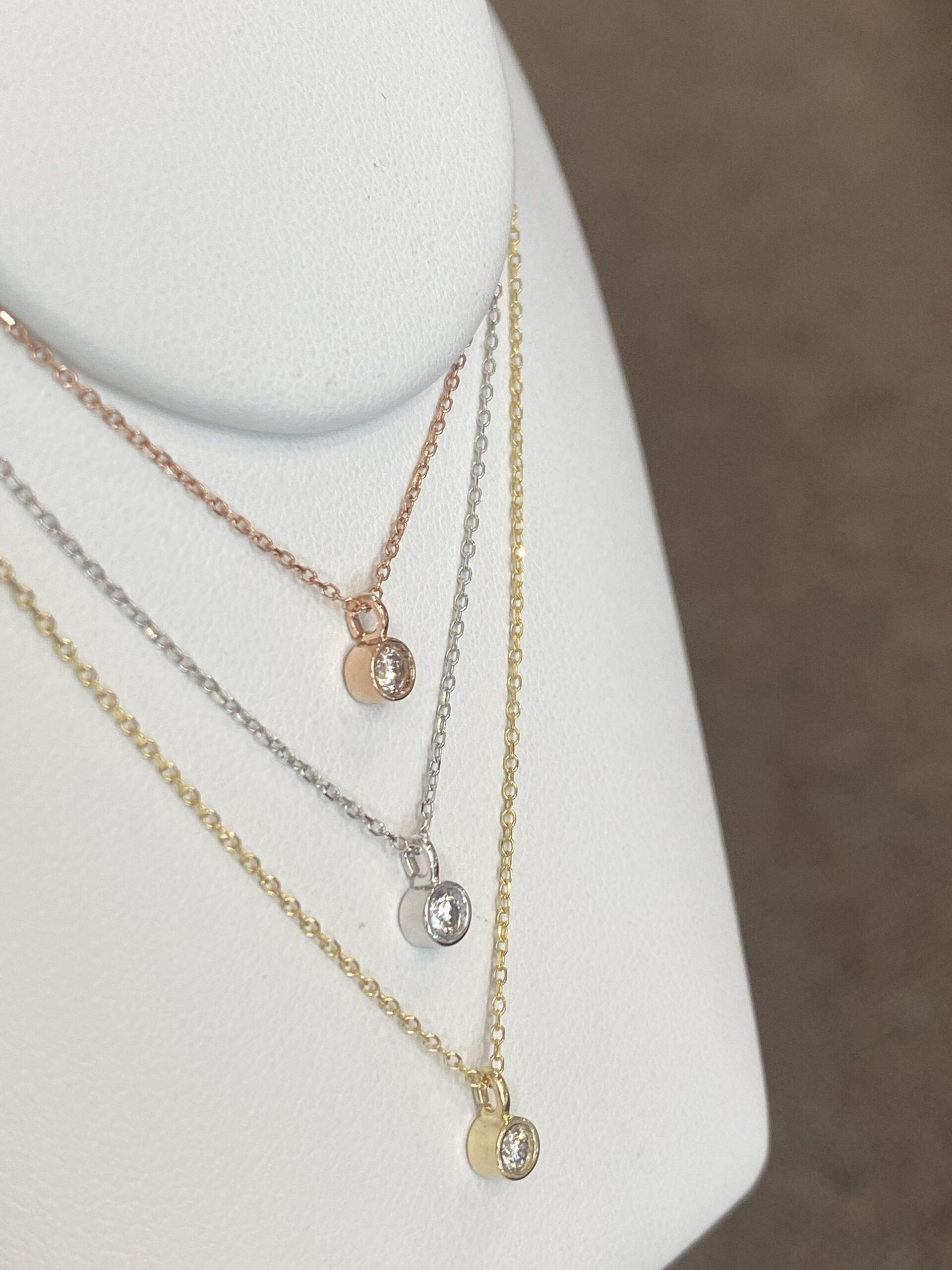 14k Genuine .07 Cttw Diamond Bezel Pendant - Image 8