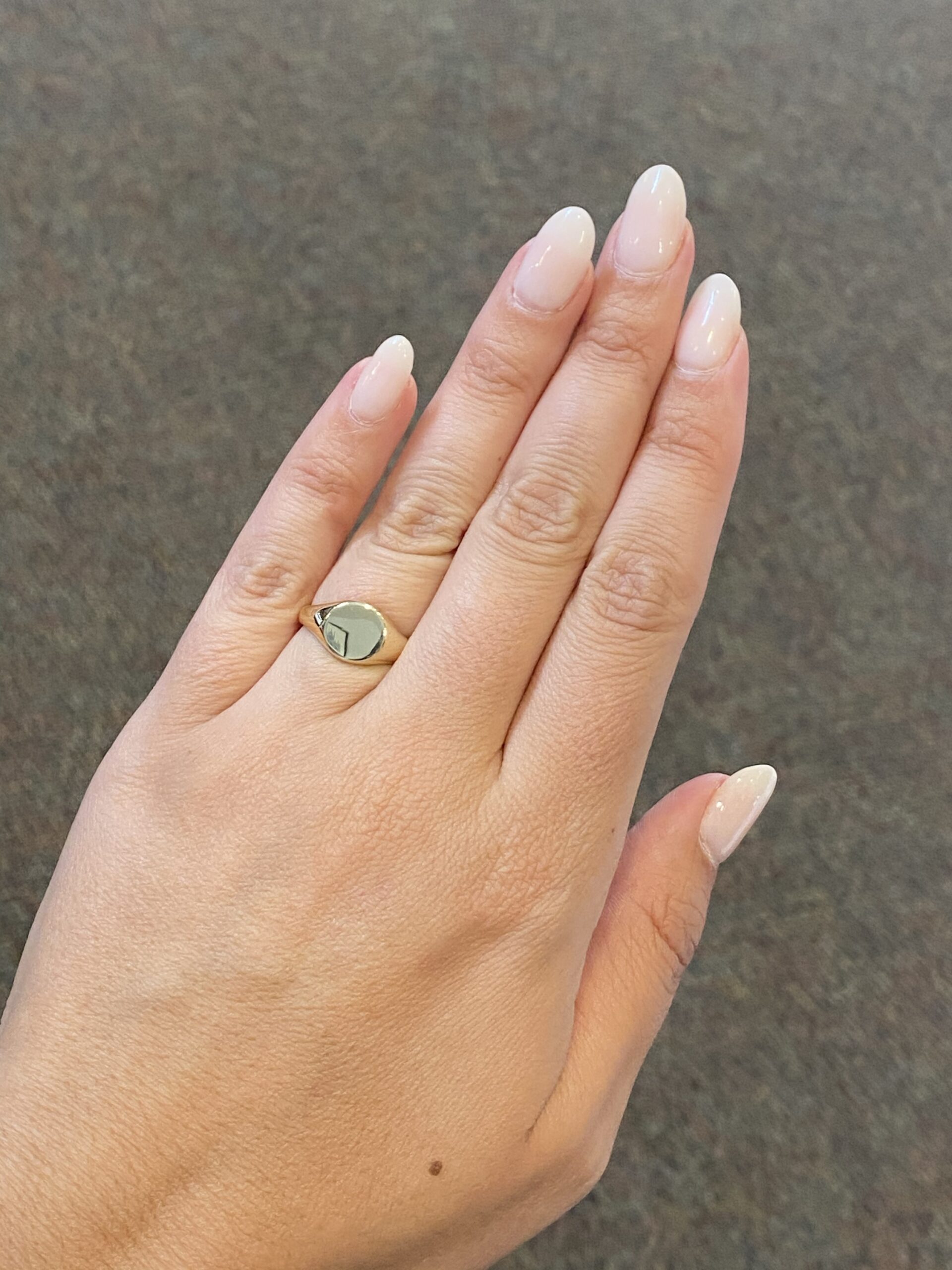 14k Yellow Gold 9MM Round Signet Ring - Image 5