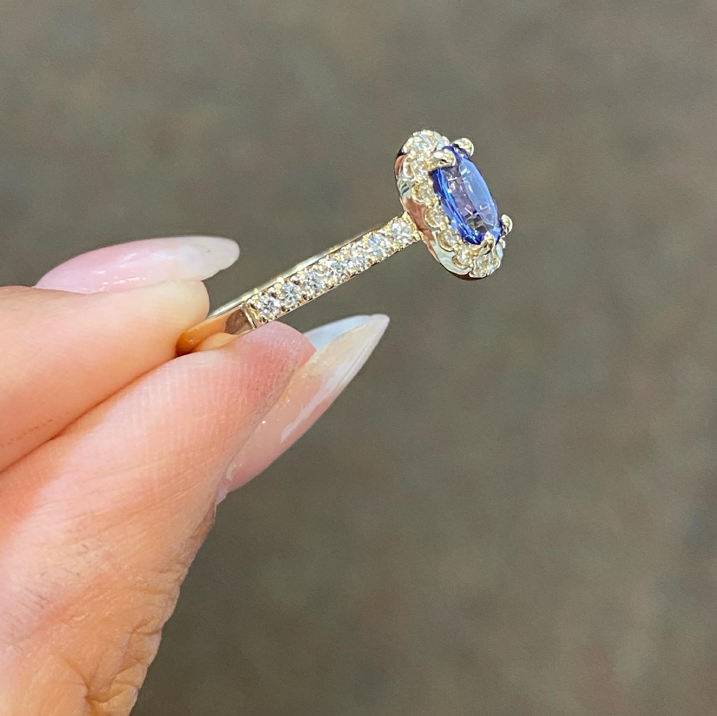 14k Yellow Gold Genuine .85 Cttw Tanzanite & Diamond Halo Ring - Image 3
