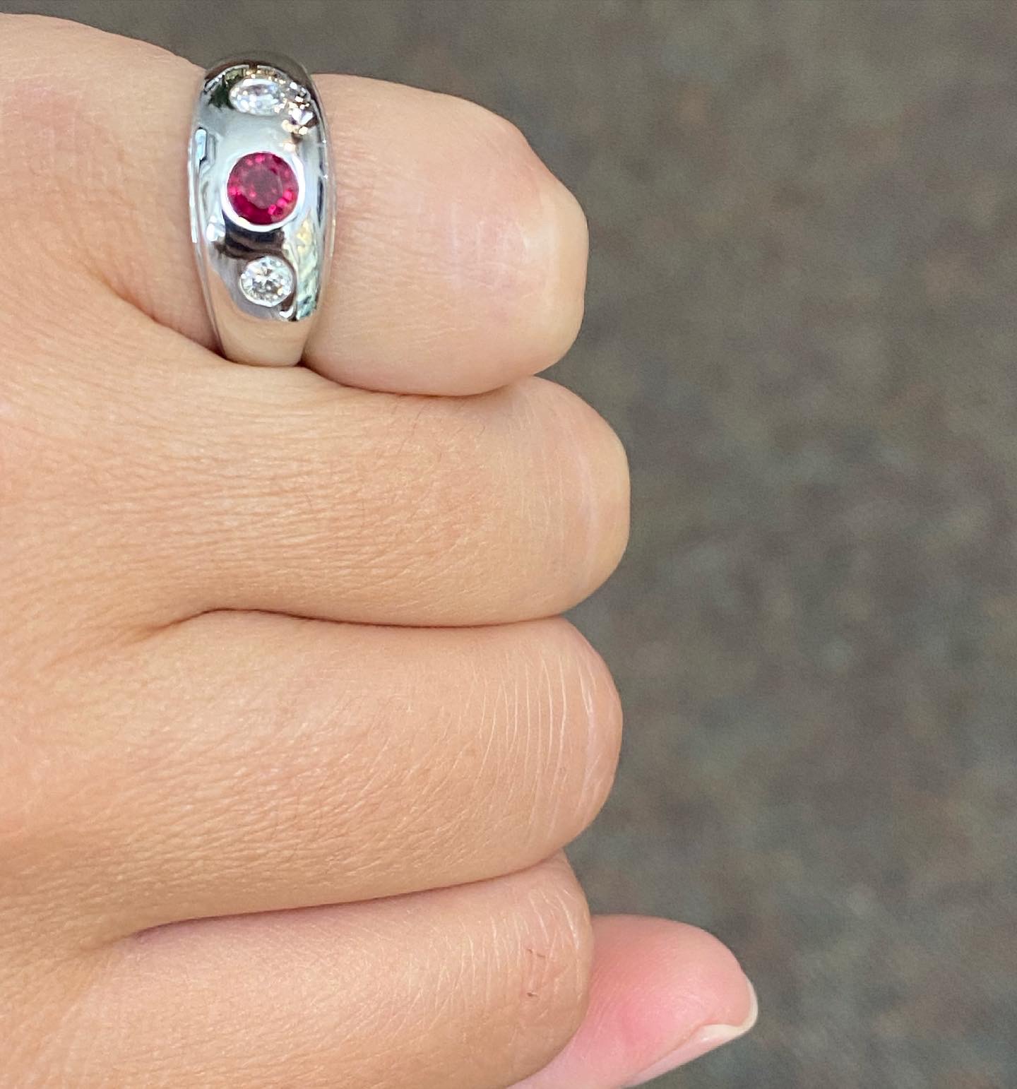 Vintage 14k White Gold 1/4 Cttw Fine Ruby & Diamond Gypsy Ring - Image 6