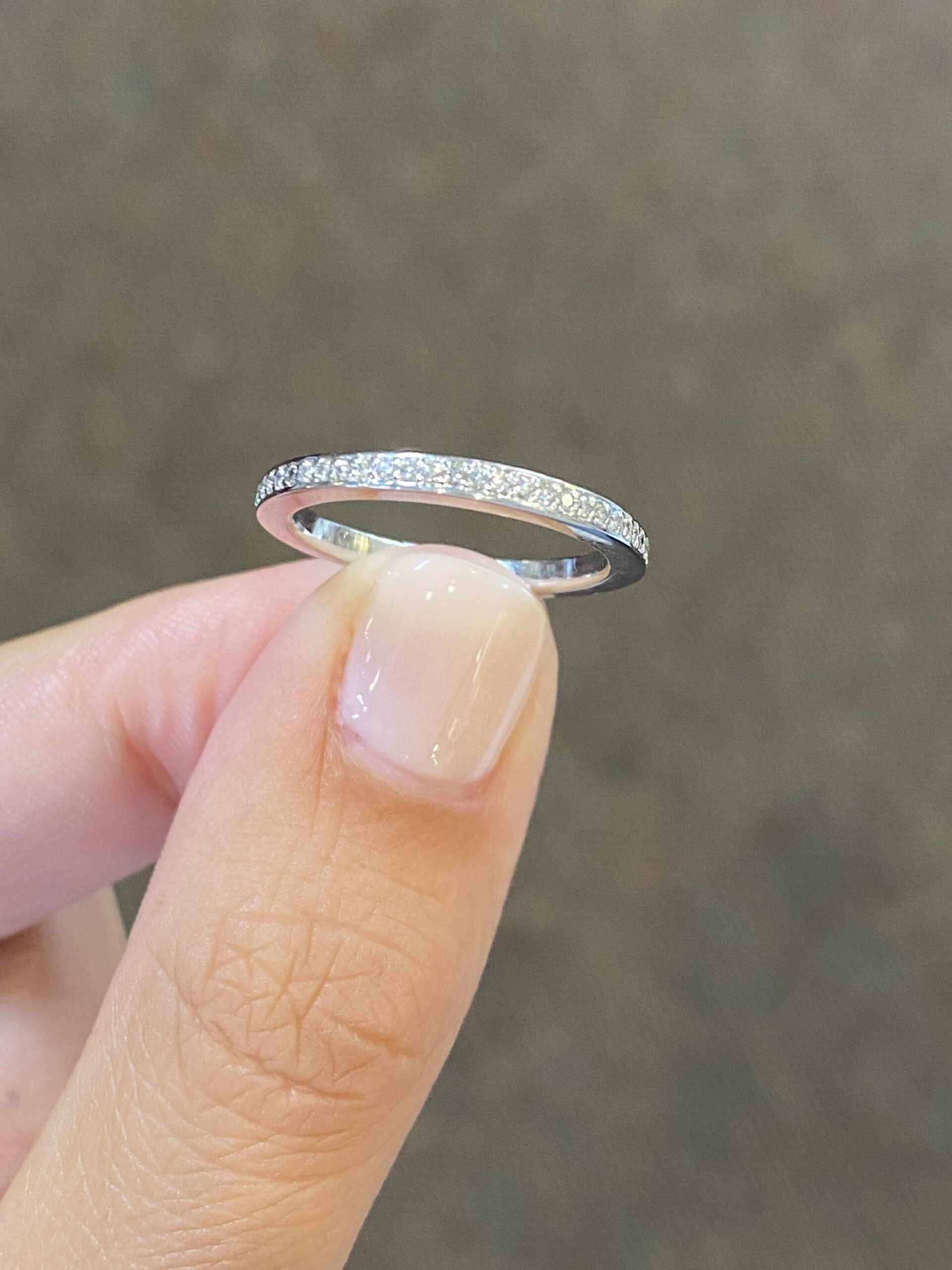 14k White Gold 38 Stone .19 Cttw Bead Set Genuine Diamond Band - Image 4