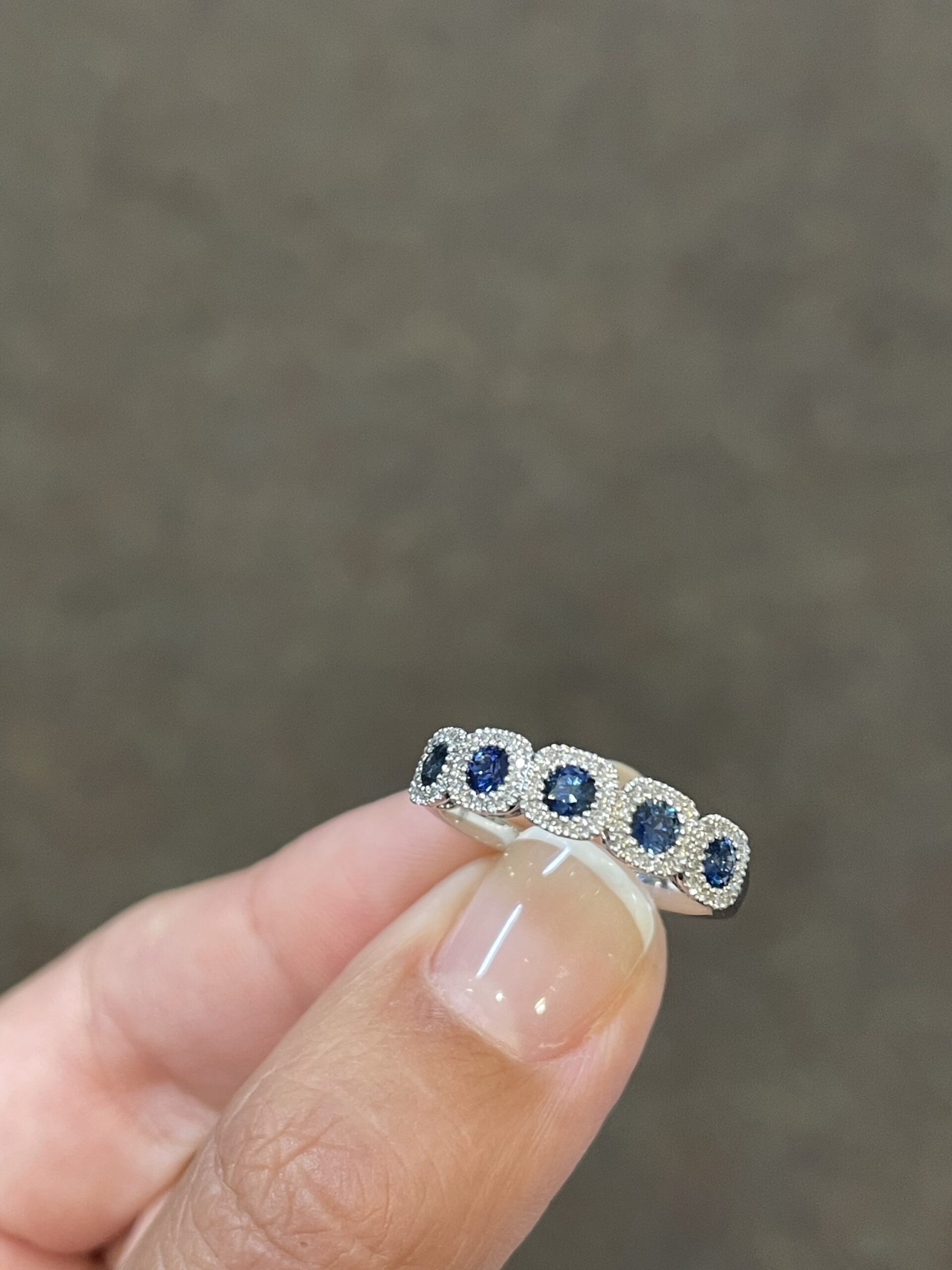 14k White Gold Genuine 5 Stone Sapphire & Diamond Halo Motif Band - Image 8