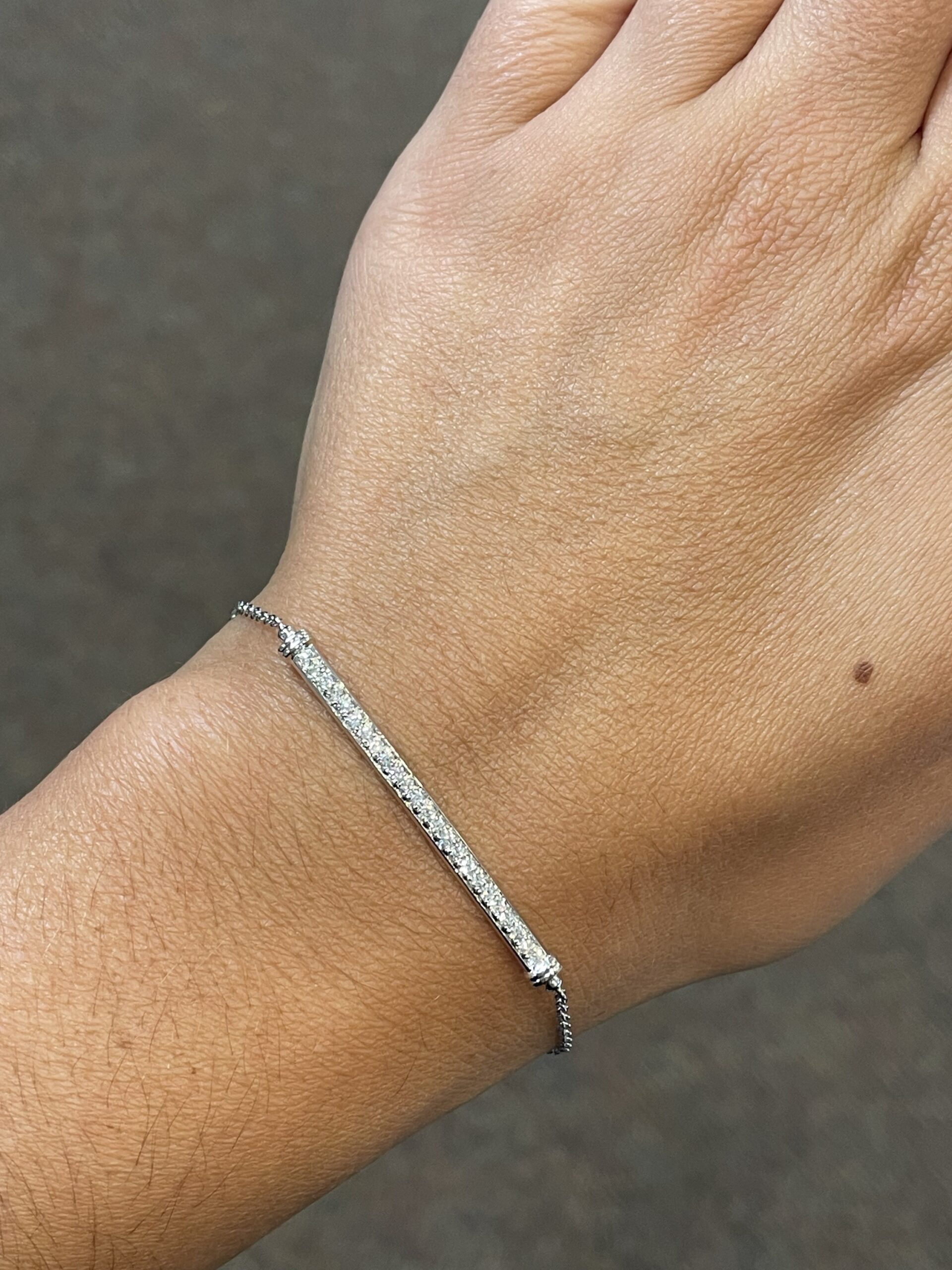 14k White Gold Genuine .32 Cttw Round Brilliant Cut Diamond Bar & Chain Bracelet