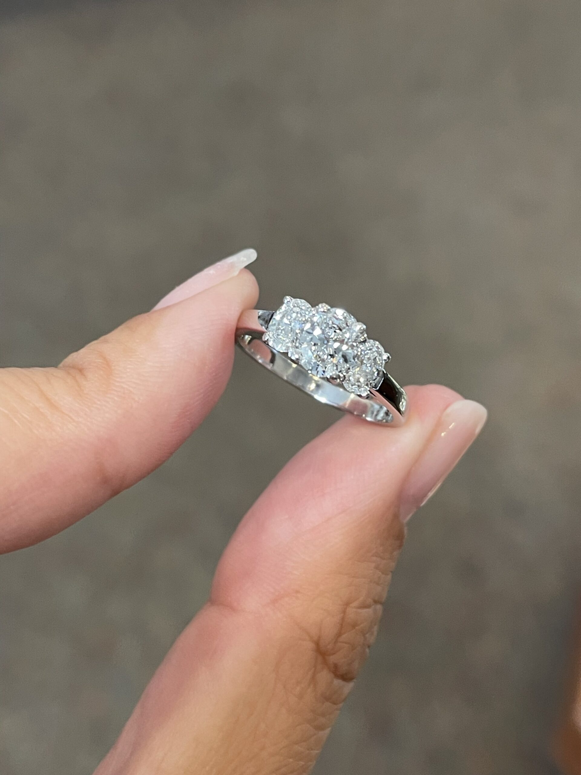 18k White Gold Genuine 1.05 Cttw Oval Brilliant Cut Diamond 3 Stone Engagement Ring - Image 25