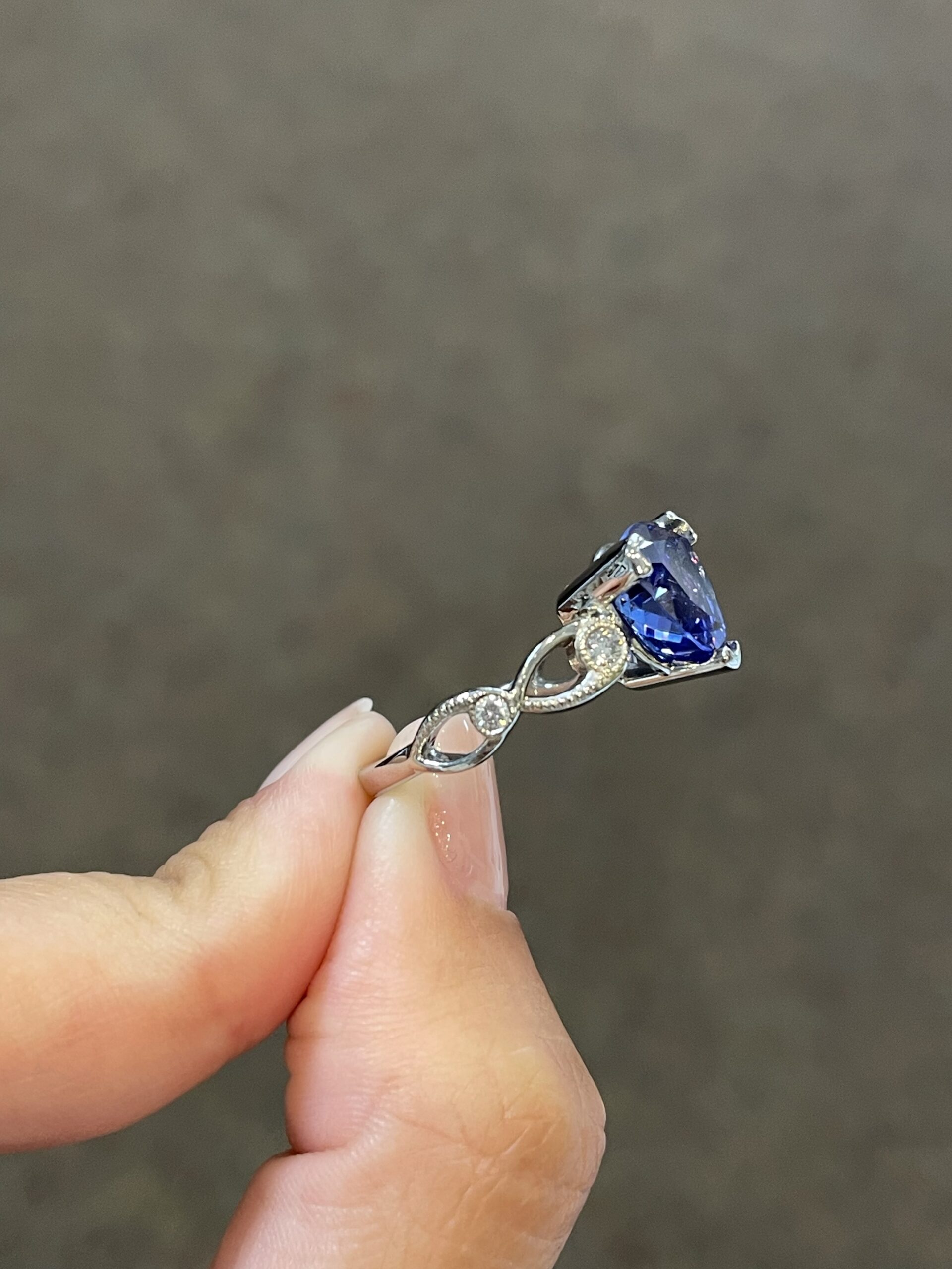 14k White Gold Genuine 4.55 Cttw Tanzanite & Diamond Ring - Image 6