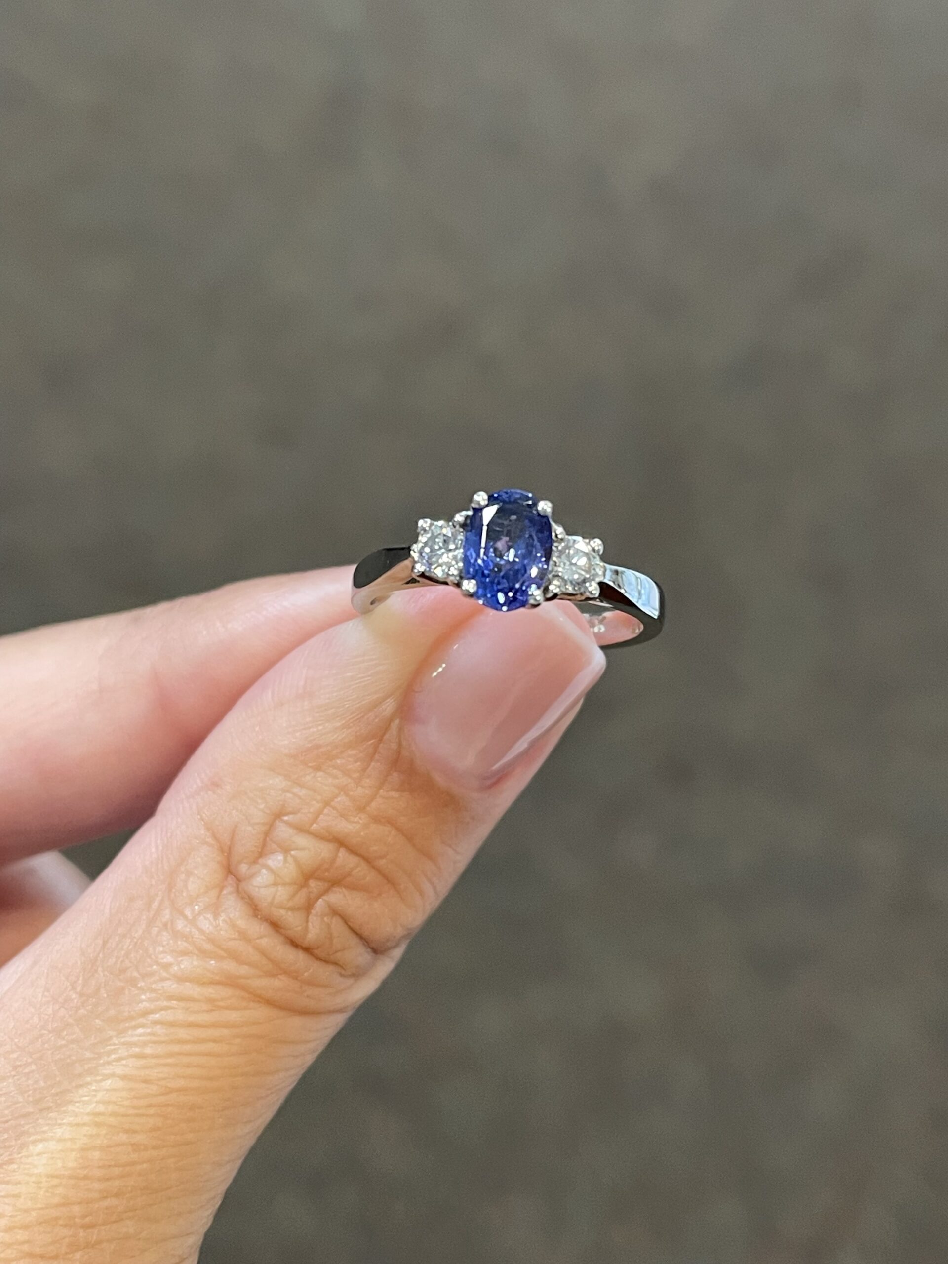 14k White Gold Genuine .95 Cttw Tanzanite & Diamond 3 Stone Ring - Image 4