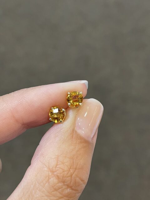 14k Yellow Gold Genuine Round 5 MM Citrine Stud Earrings