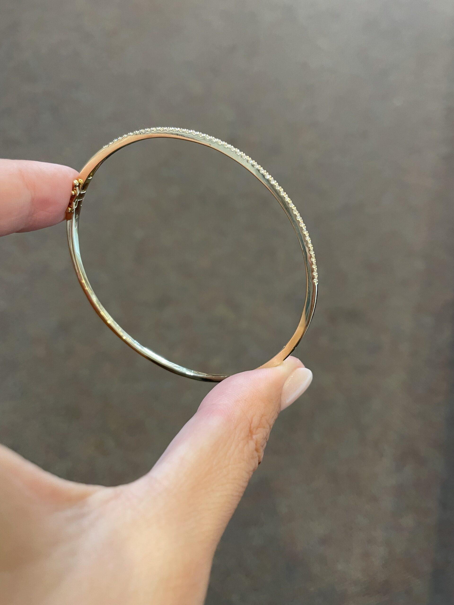 14k Yellow Gold .42 Cttw Genuine Round Brilliant Cut Diamond Bangle Bracelet - Image 5