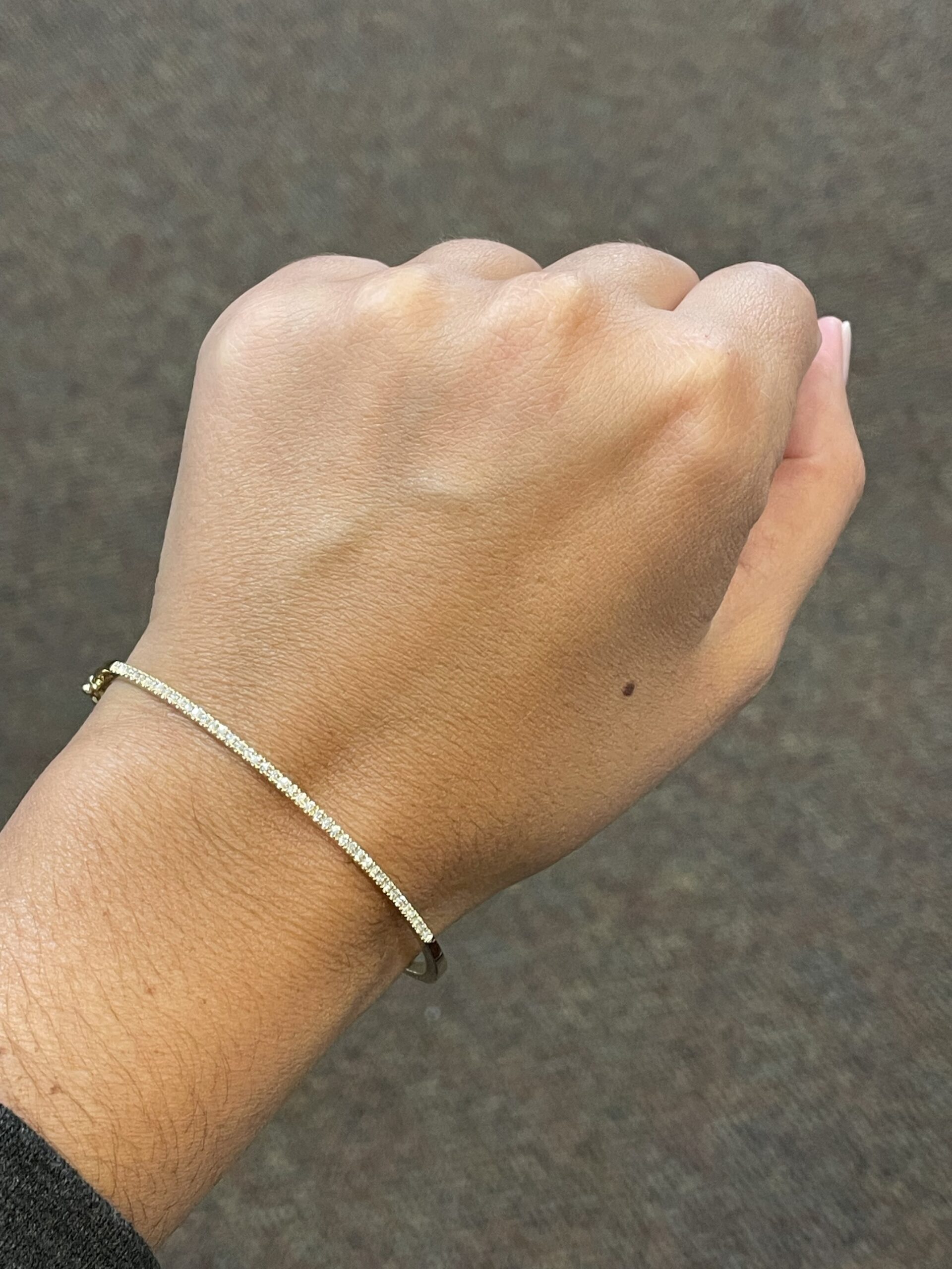 14k Yellow Gold .42 Cttw Genuine Round Brilliant Cut Diamond Bangle Bracelet - Image 7