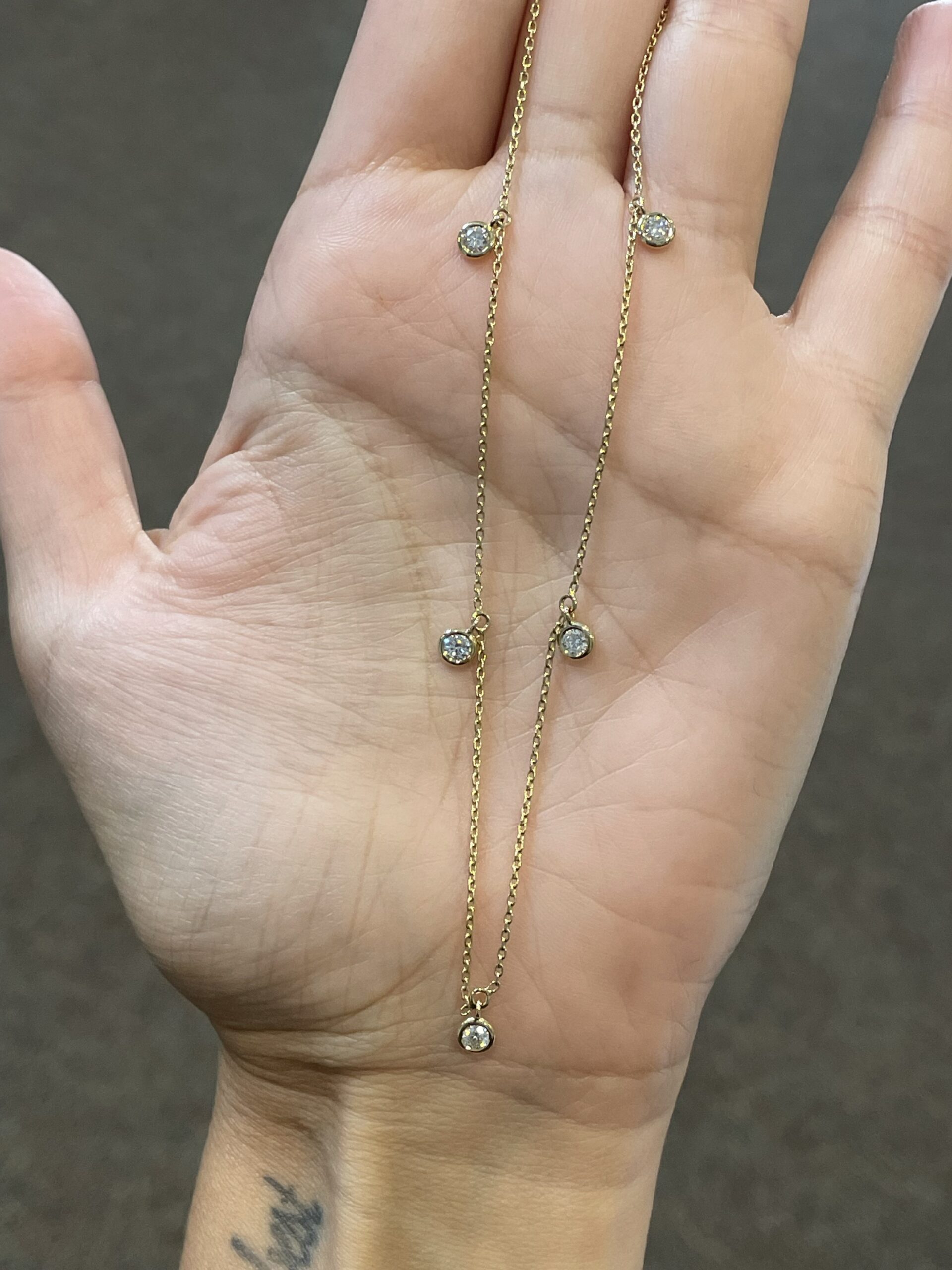 14k Yellow Gold 1/2 Cttw Genuine Round Brilliant Cut Diamond Bezel Set Dangle Necklace - Image 3