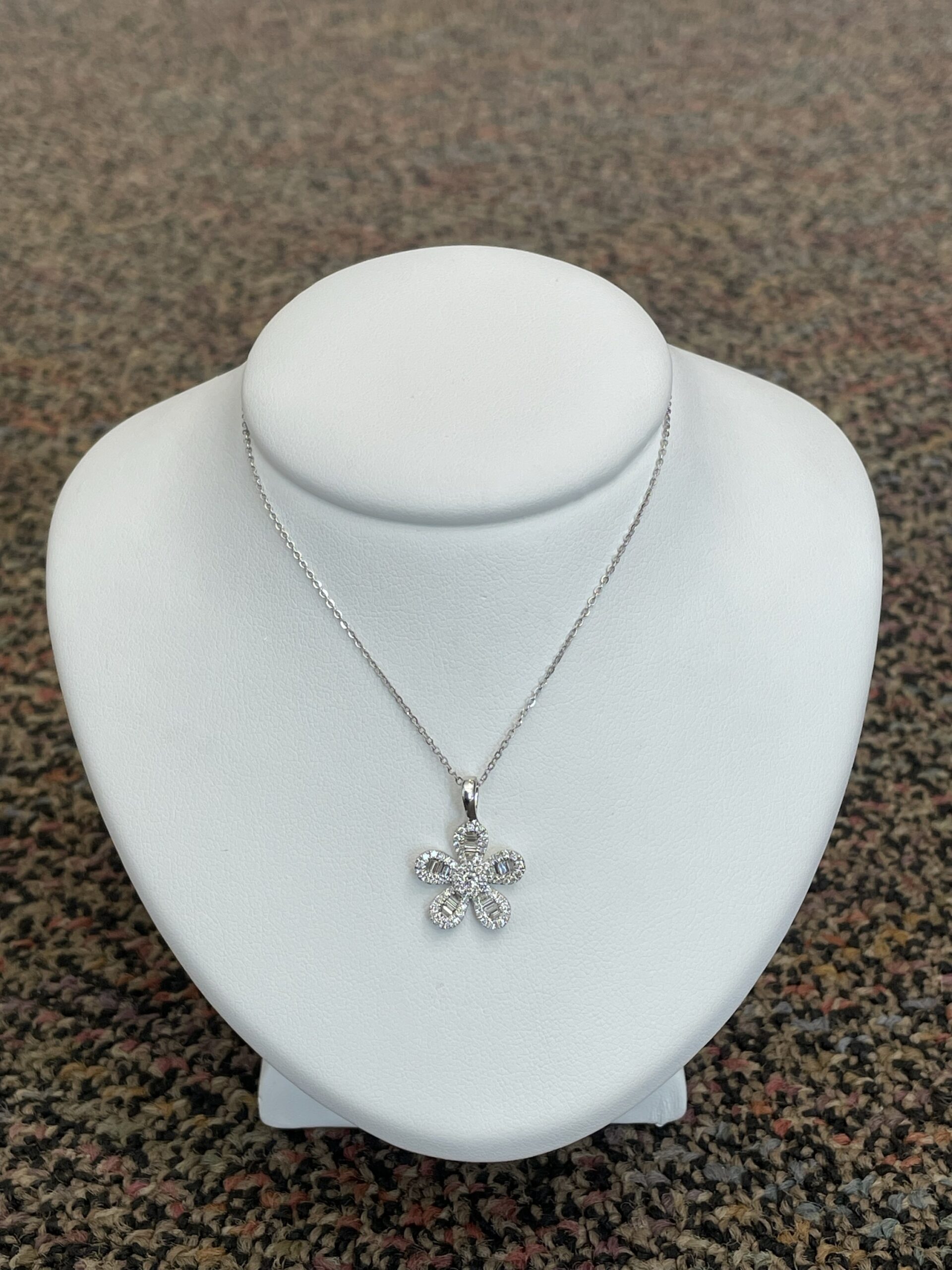 14k White Gold .41 Cttw Genuine Diamond Flower Pendant - Image 18
