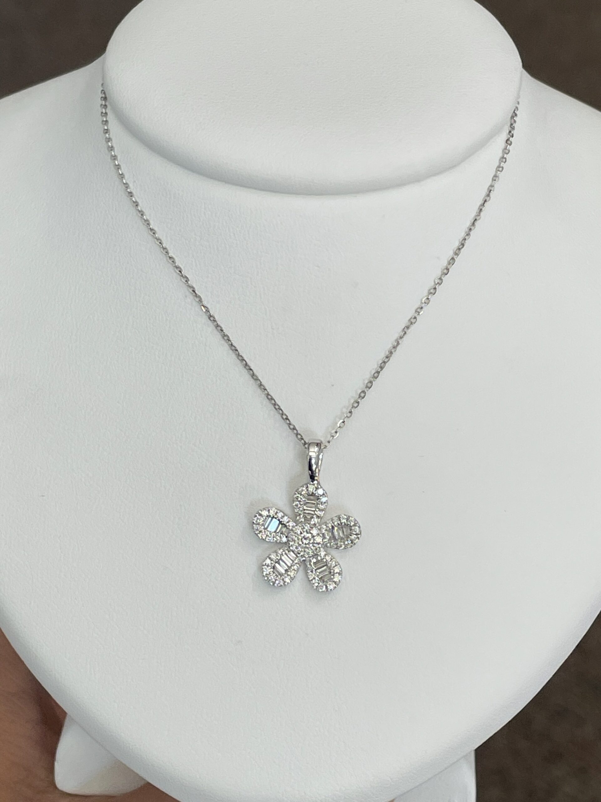 14k White Gold .41 Cttw Genuine Diamond Flower Pendant - Image 17