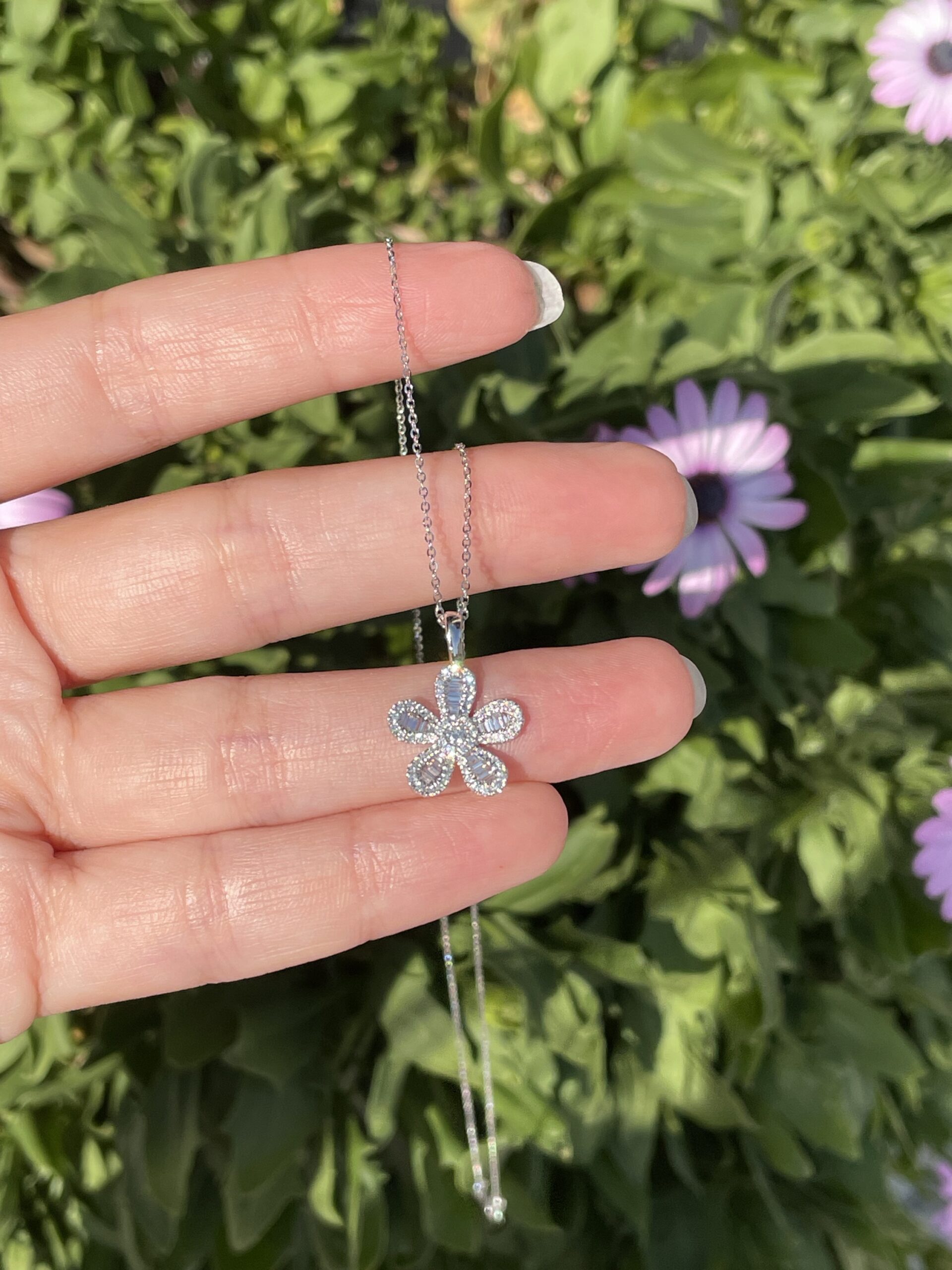 14k White Gold .41 Cttw Genuine Diamond Flower Pendant - Image 4