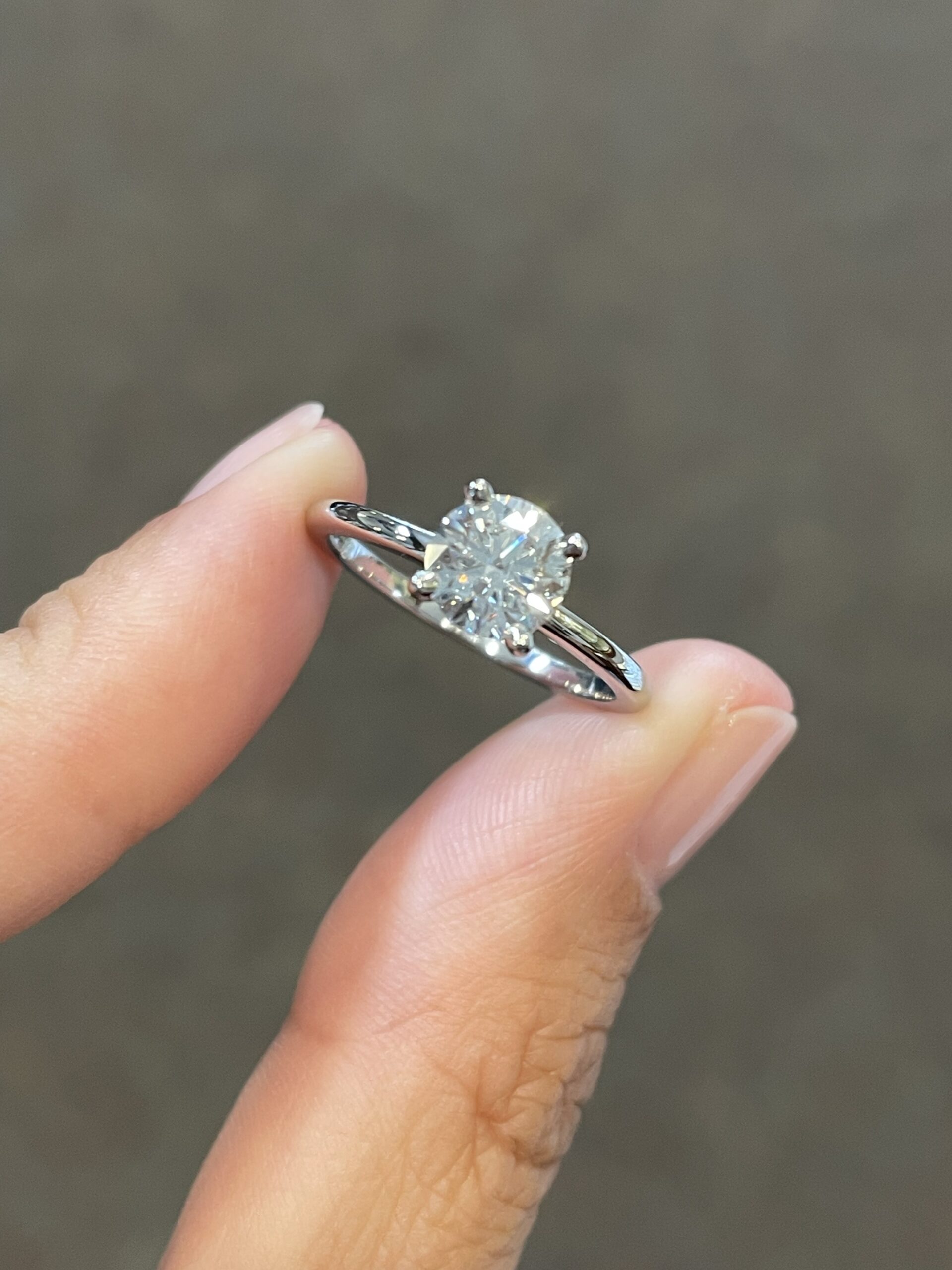 Platinum G.I.A. Certified 1.05 Carat Round Brilliant Cut Diamond Solitaire - Image 3