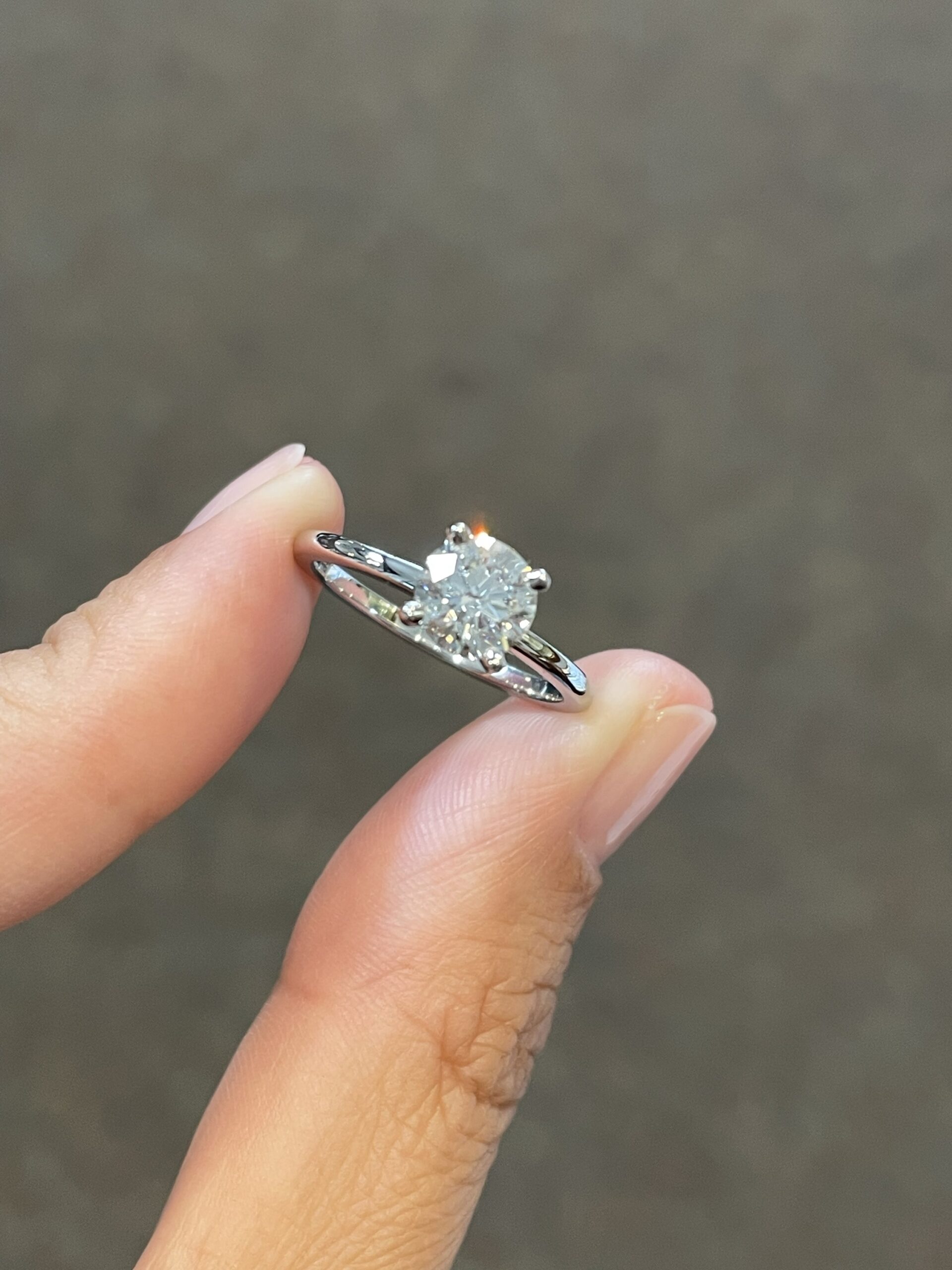 Platinum G.I.A. Certified 1.05 Carat Round Brilliant Cut Diamond Solitaire