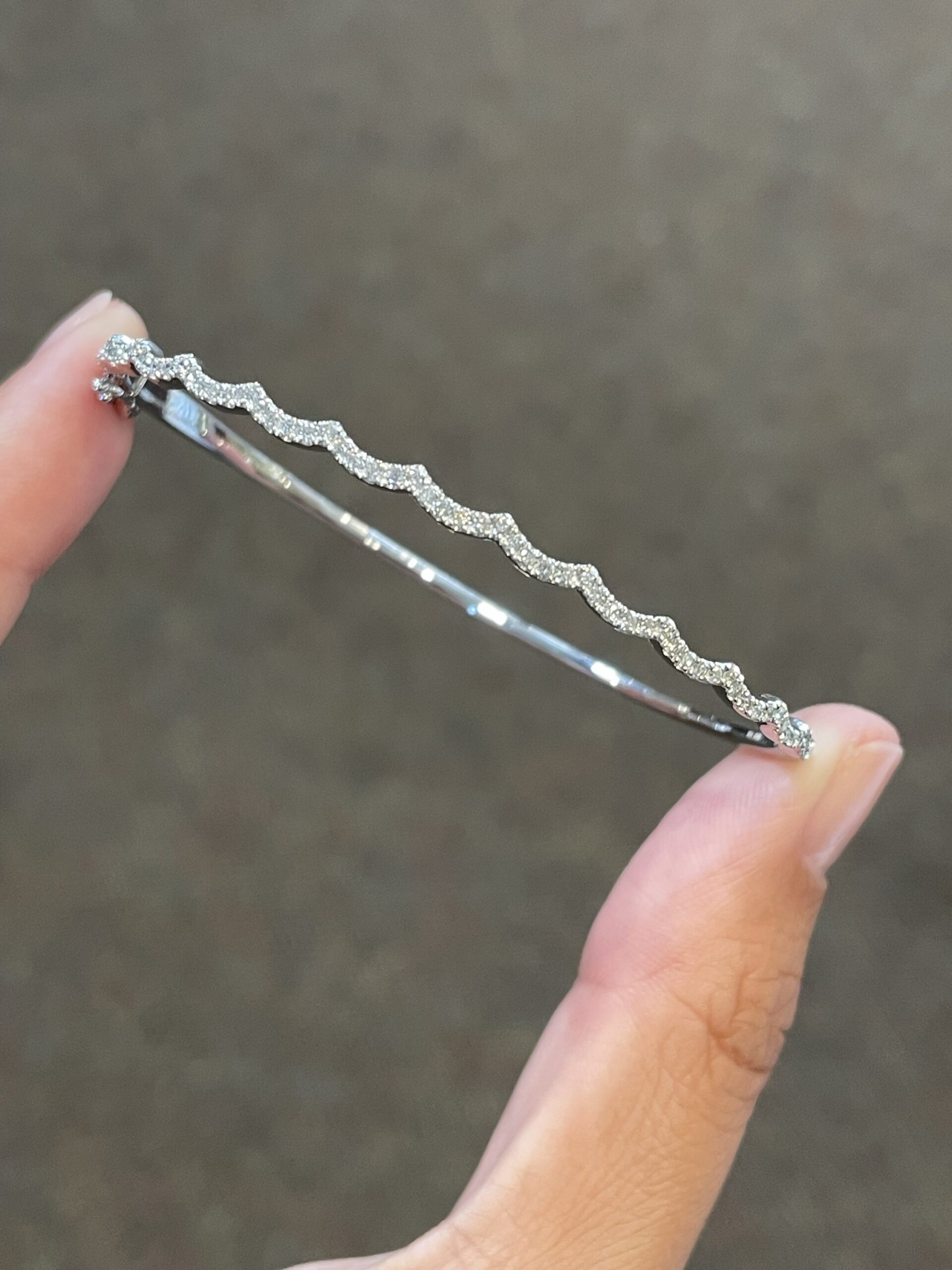 14k White Gold .48 Cttw Genuine Round Brilliant Cut Diamond Wavy Bangle Bracelet