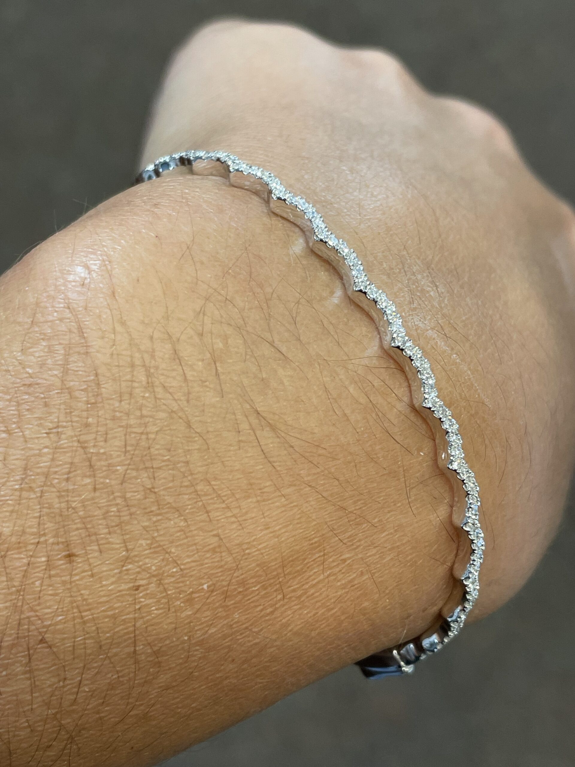 14k White Gold .48 Cttw Genuine Round Brilliant Cut Diamond Wavy Bangle Bracelet - Image 11