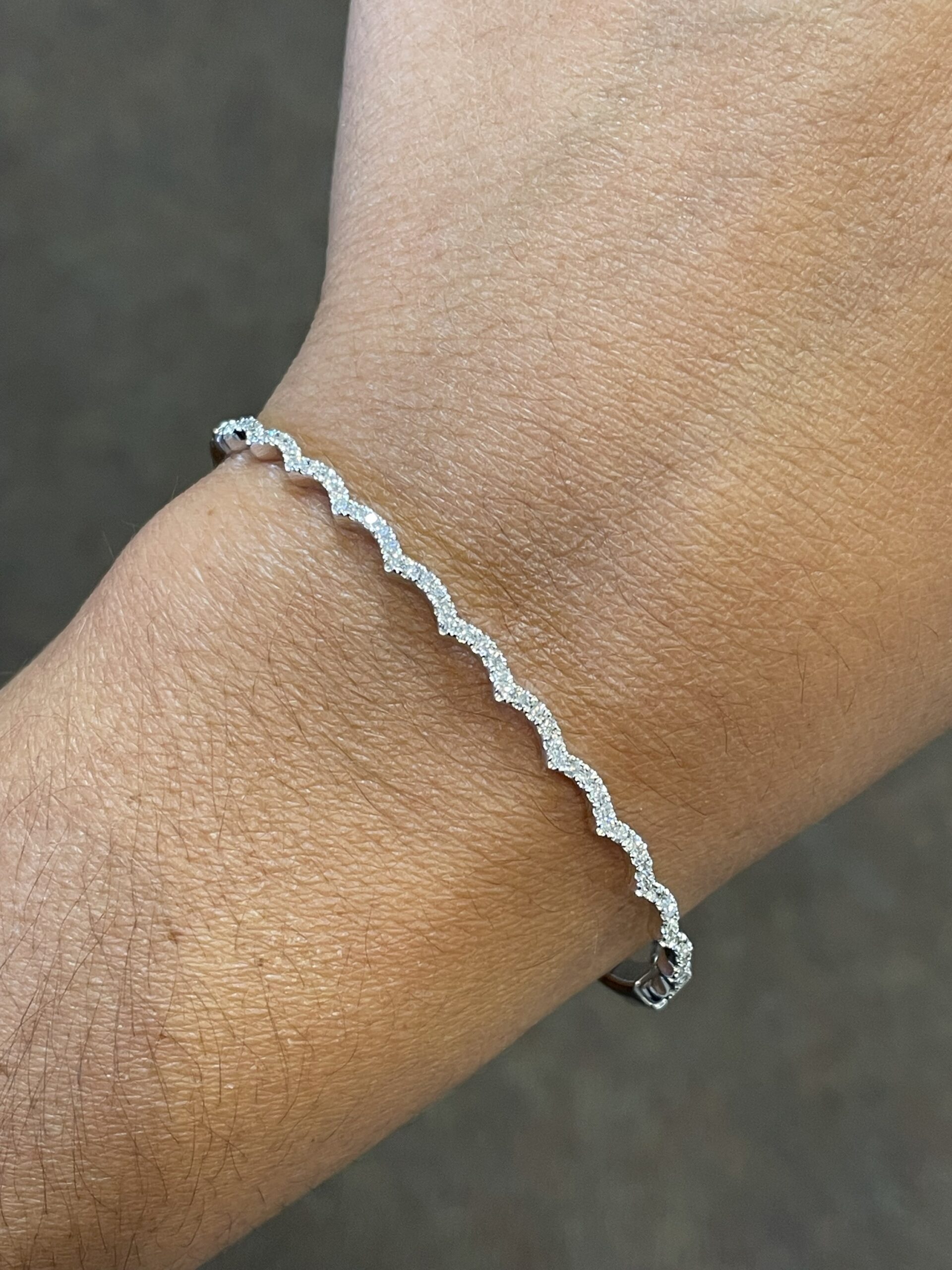 14k White Gold .48 Cttw Genuine Round Brilliant Cut Diamond Wavy Bangle Bracelet - Image 13