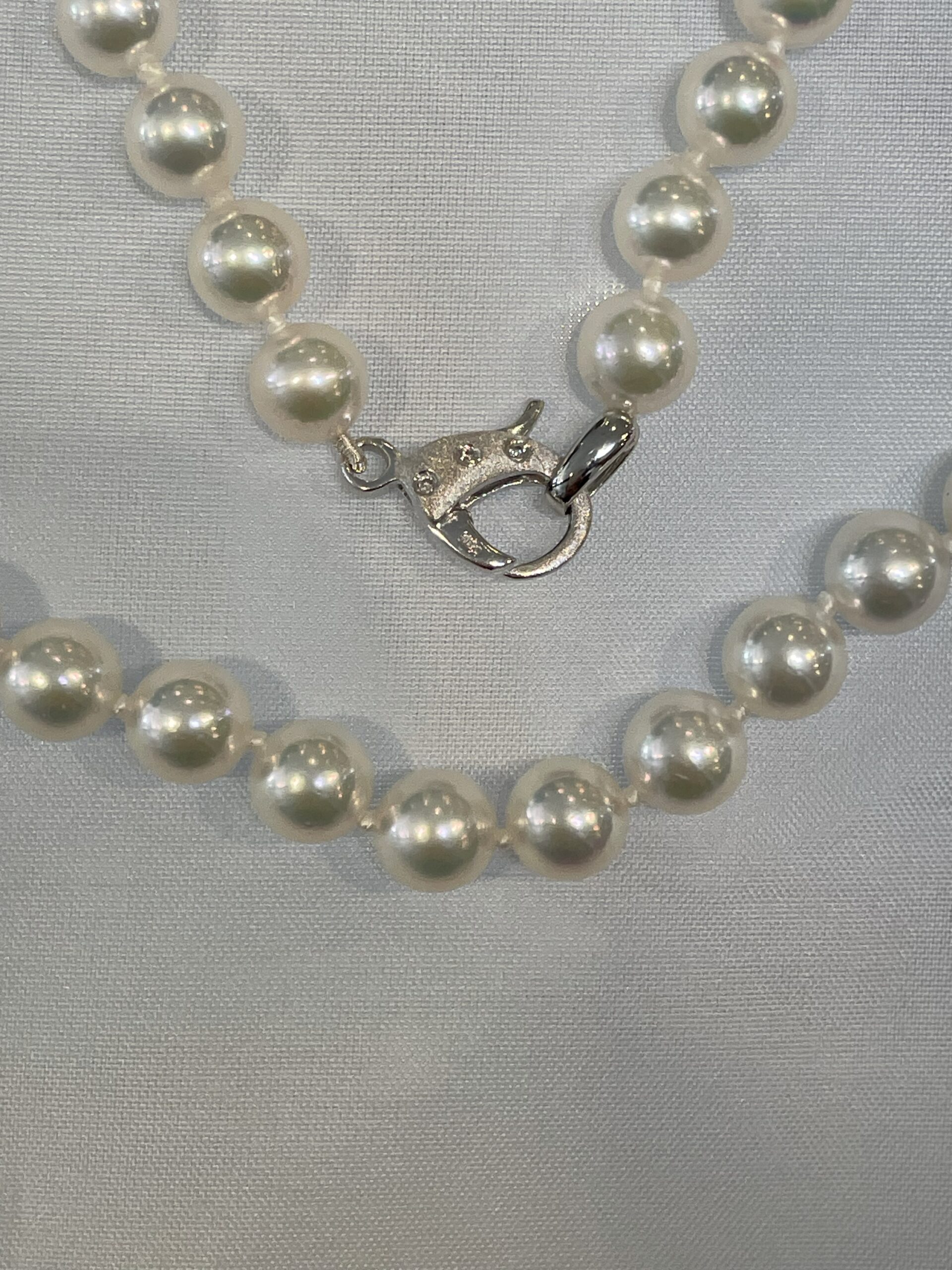 Cultured 6.5-7 MM Akoya Pearl Strand with 14k White Gold Diamond Clasp - Image 7