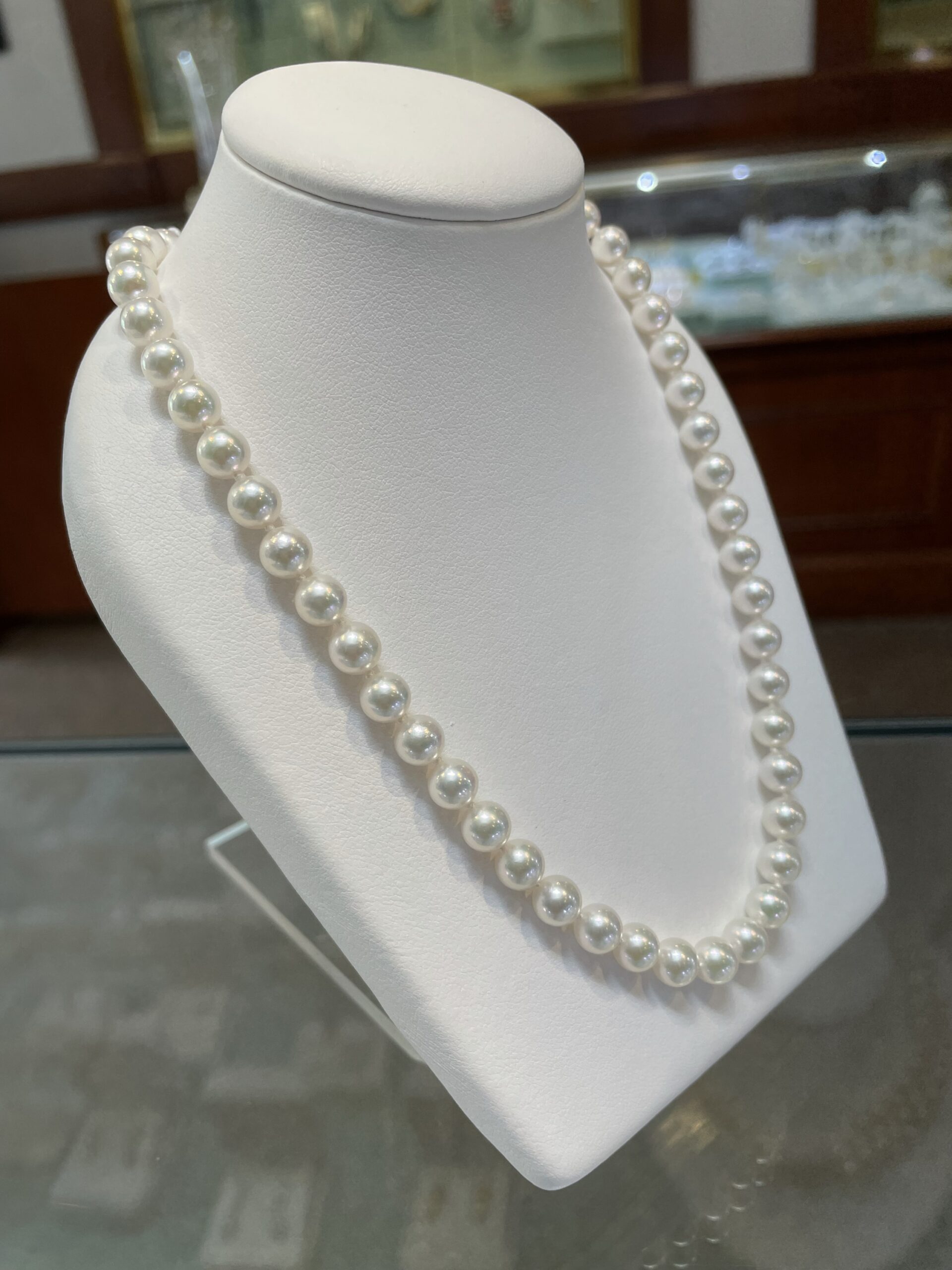 Cultured 6.5-7 MM Akoya Pearl Strand with 14k White Gold Diamond Clasp - Image 6