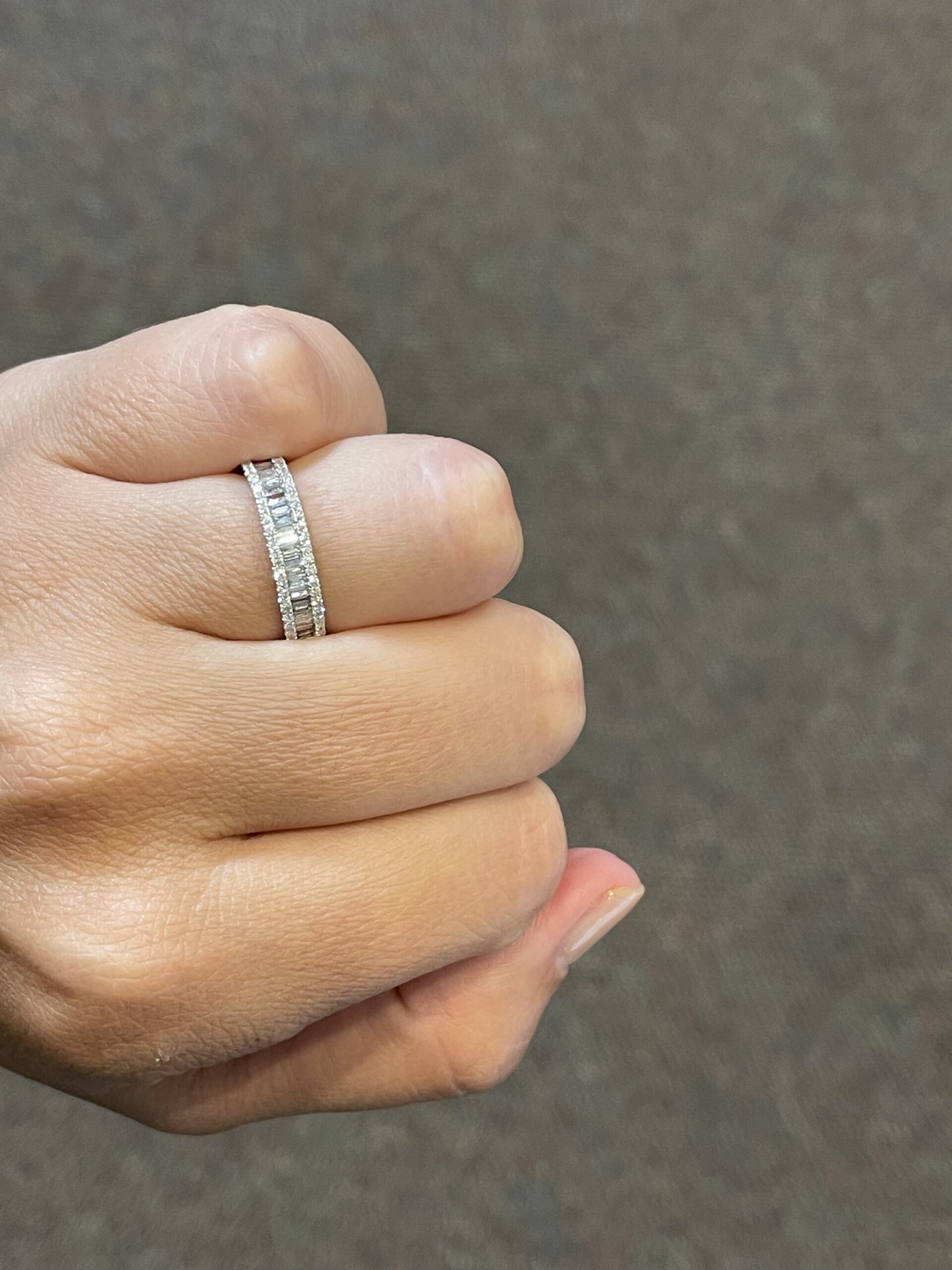 18k White Gold .60 Cttw Genuine Round Brilliant Cut Diamond & Diamond Baguette Band - Image 11