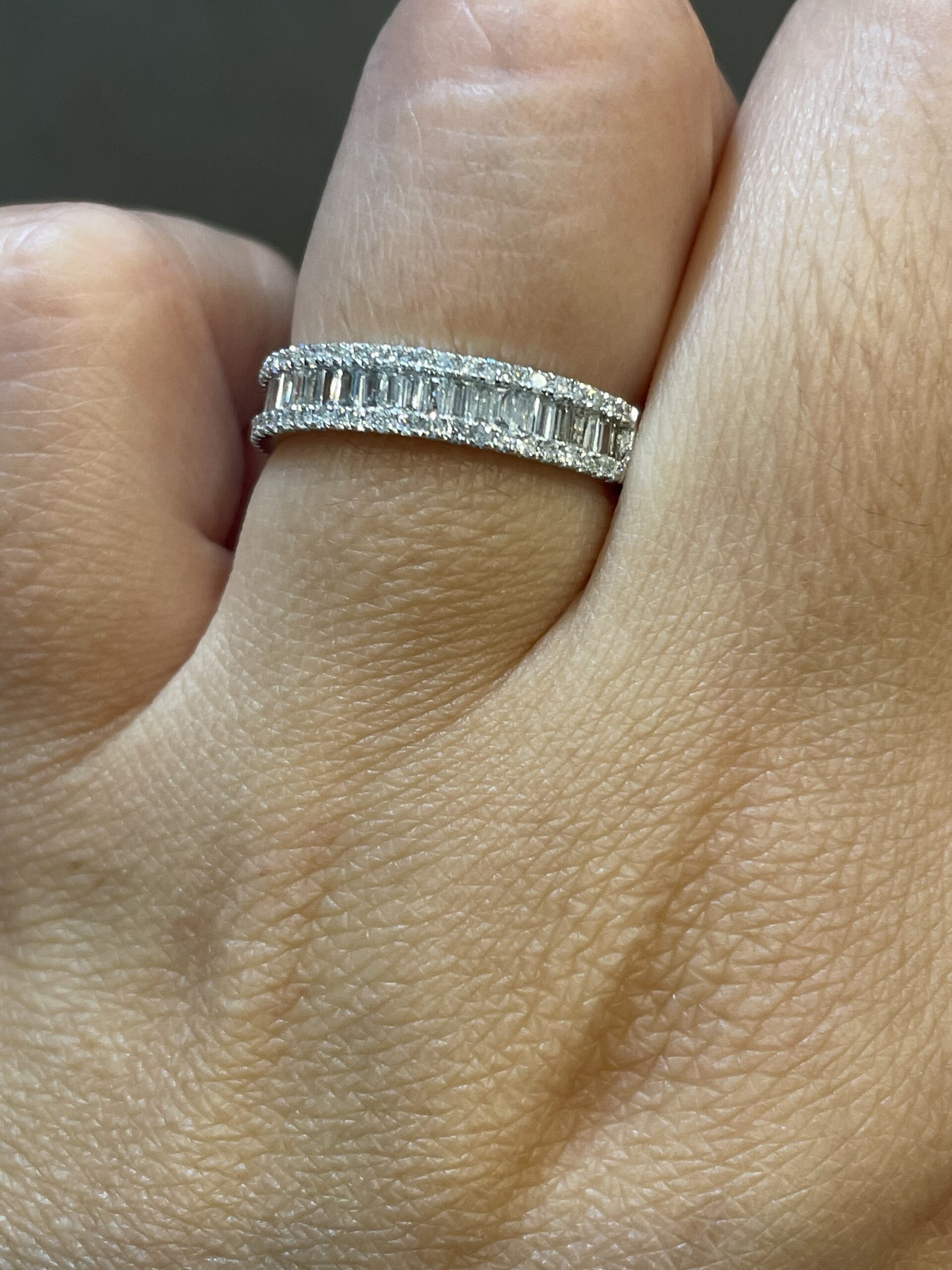 18k White Gold .60 Cttw Genuine Round Brilliant Cut Diamond & Diamond Baguette Band - Image 15