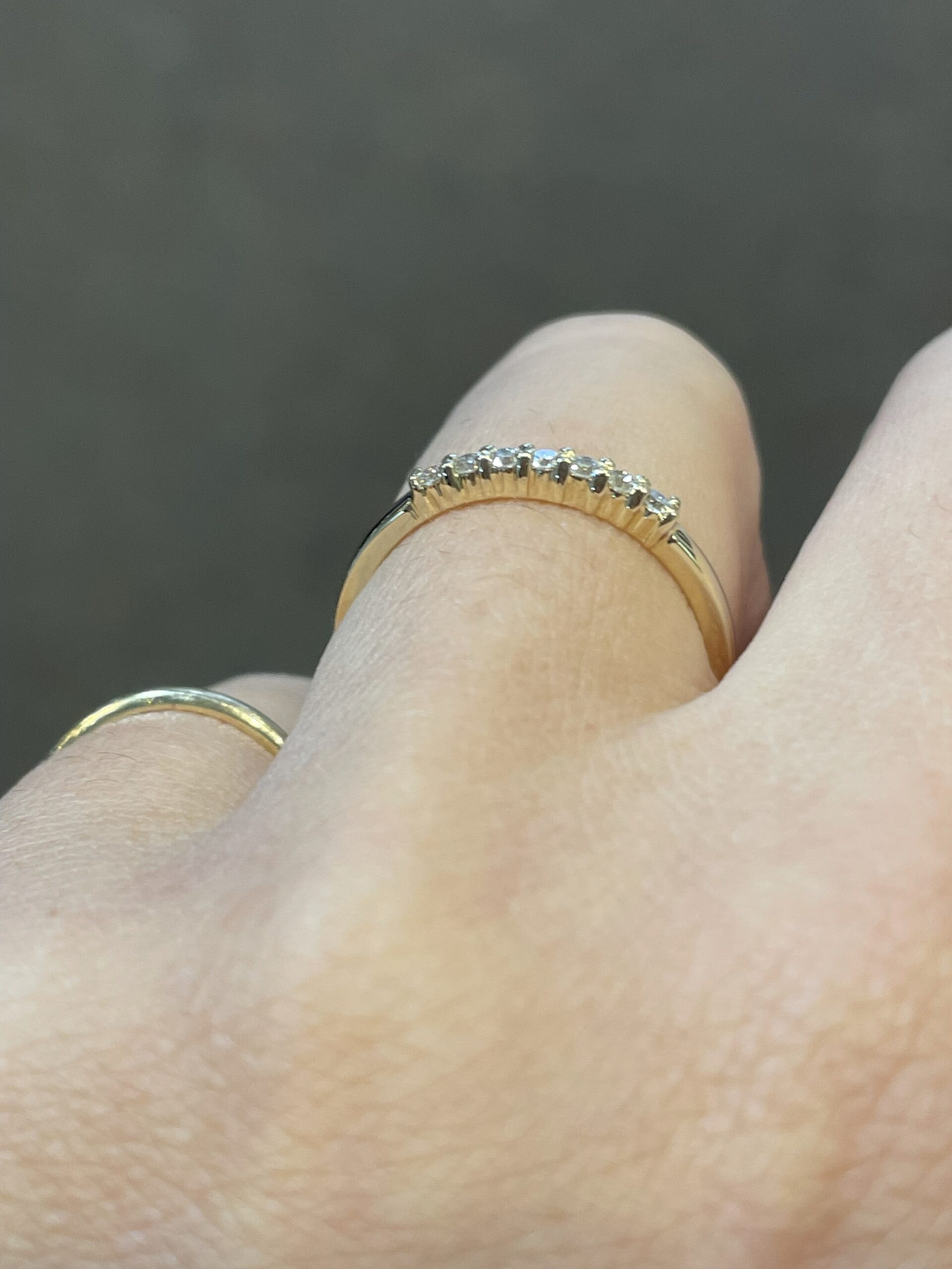 14k Yellow Gold 7 Stone Genuine .19 Cttw Round Brilliant Cut Diamond Shared Prong Band - Image 24