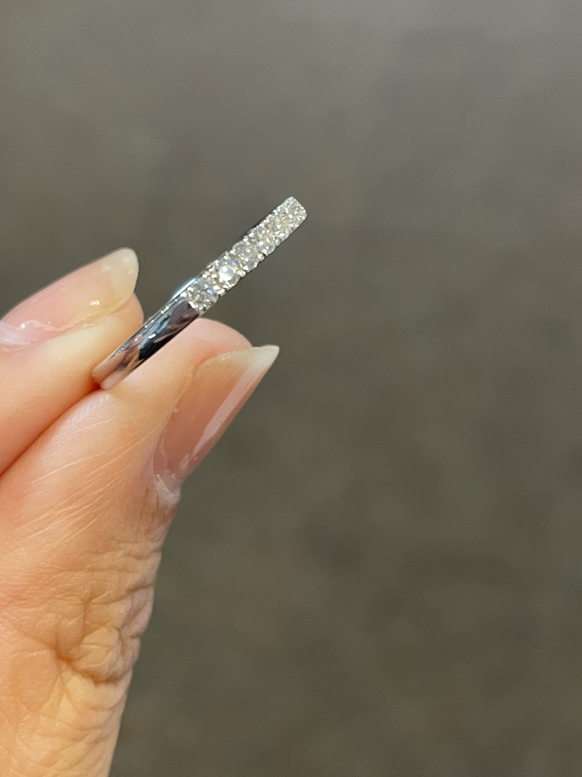 14k White Gold 13 Stone .35 Cttw Genuine Round Brilliant Cut Diamond Band - Image 3