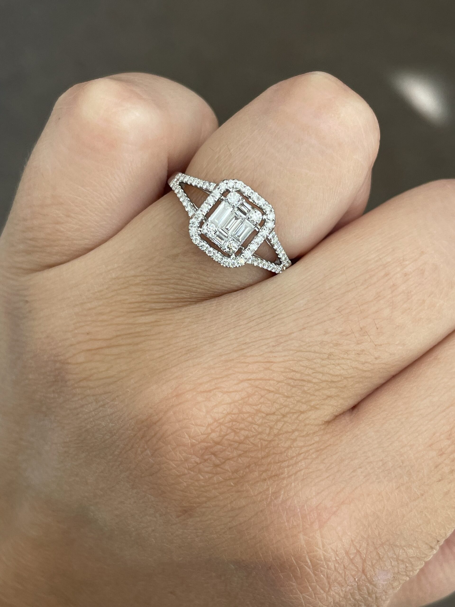 18k White Gold .45 Cttw Round Brilliant Cut Diamond & Diamond Baguette Cluster Ring - Image 22