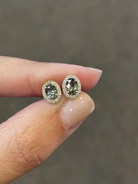 14k Yellow Gold Genuine .92 Cttw Alexandrite & Diamond Halo Stud Earrings