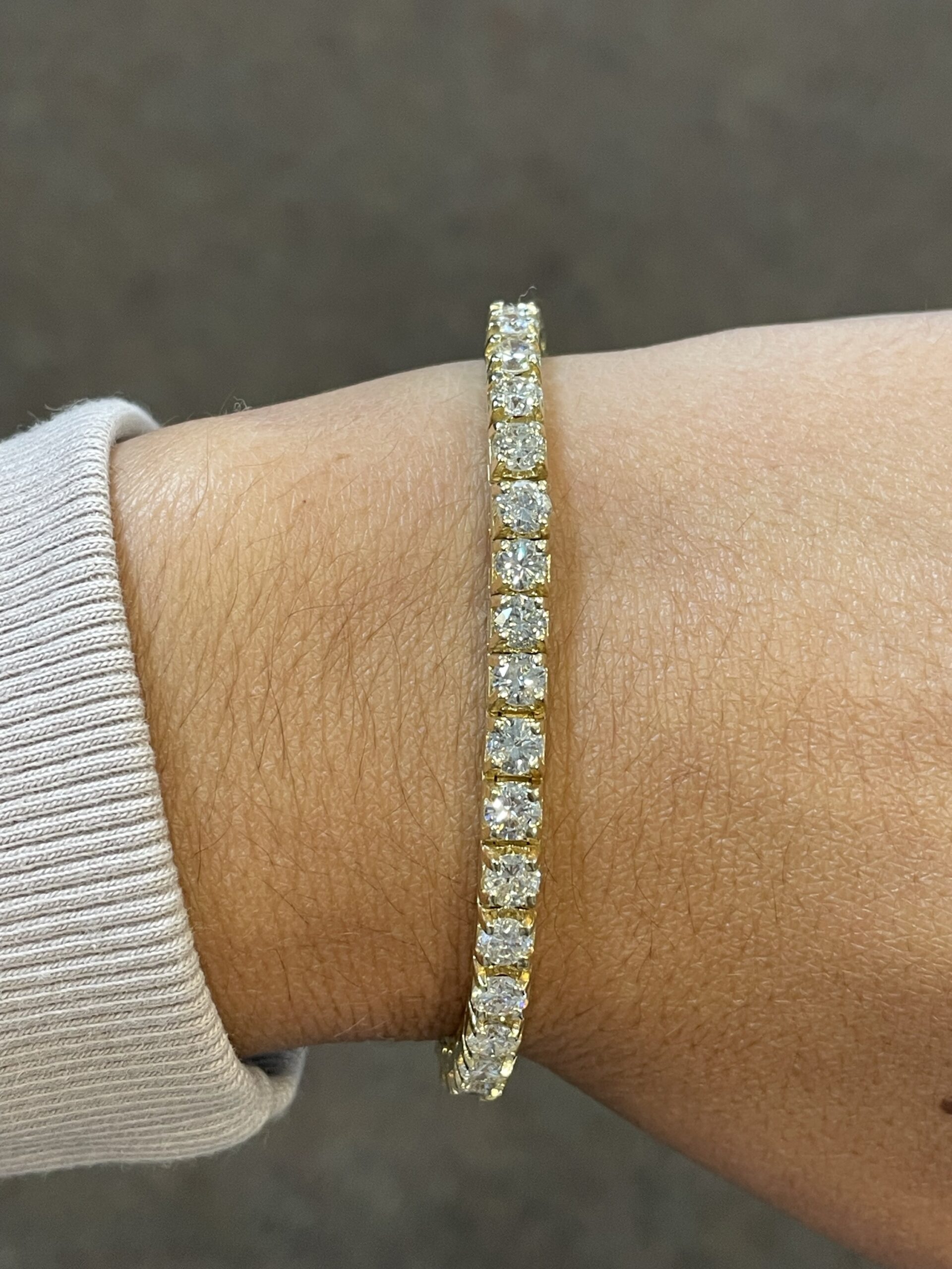 14k Yellow Gold 9.64 Cttw Genuine Round Brilliant Cut Diamond Tennis Bracelet - Image 17