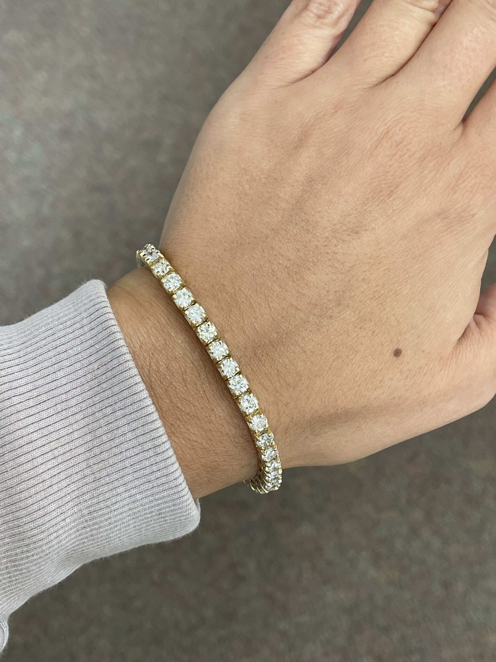 14k Yellow Gold 9.64 Cttw Genuine Round Brilliant Cut Diamond Tennis Bracelet - Image 14