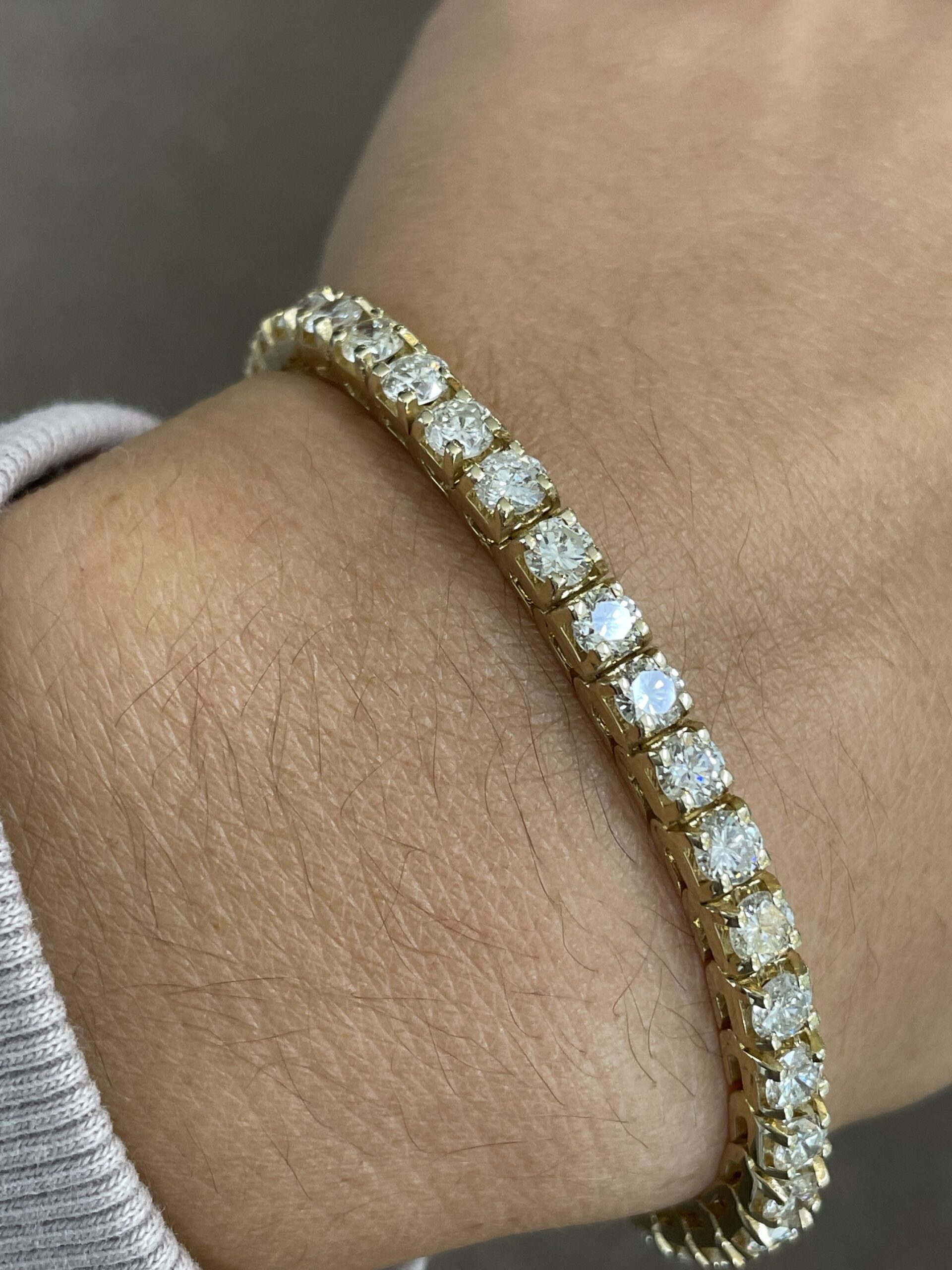 14k Yellow Gold 9.64 Cttw Genuine Round Brilliant Cut Diamond Tennis Bracelet - Image 10