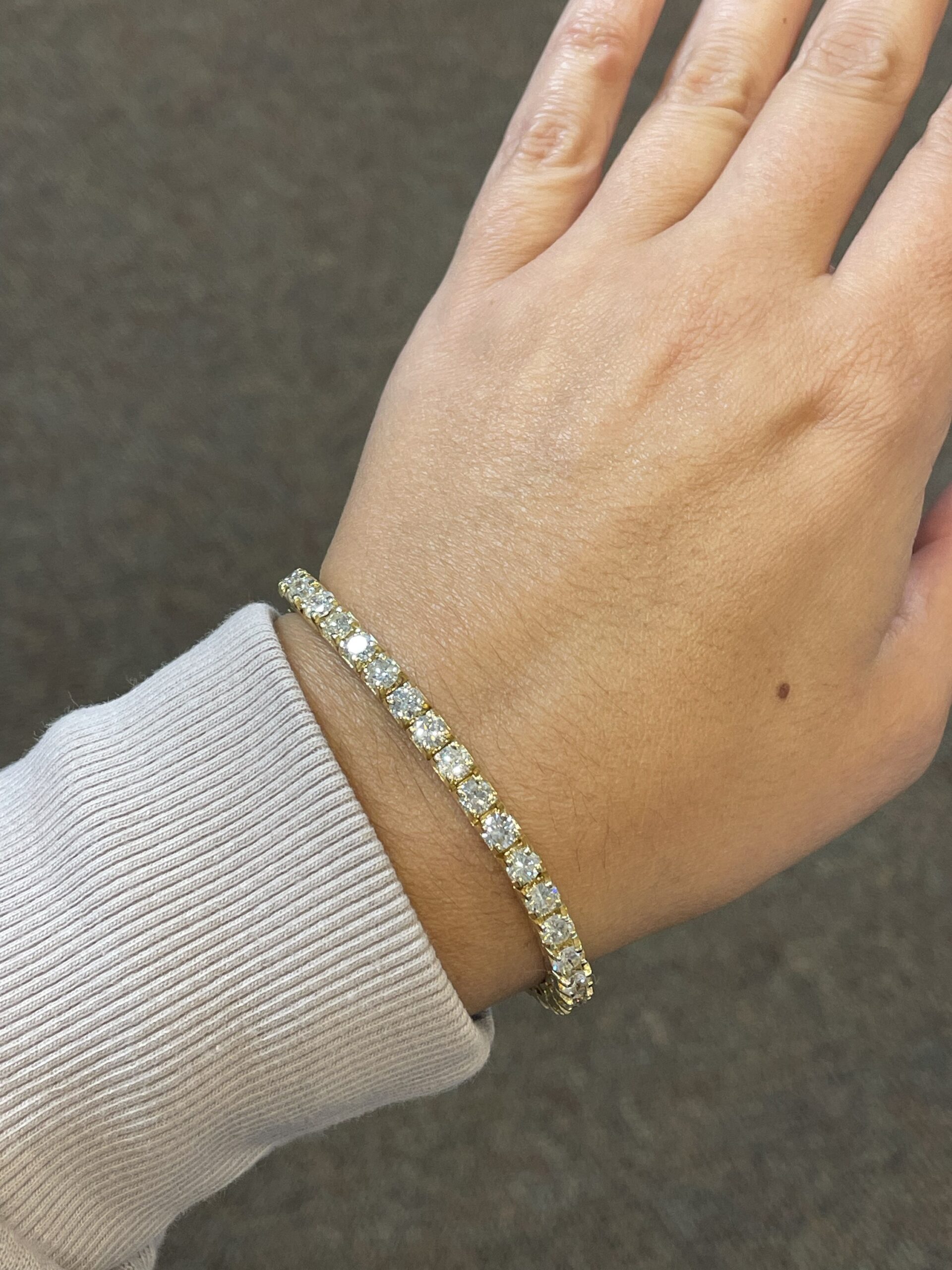 14k Yellow Gold 9.64 Cttw Genuine Round Brilliant Cut Diamond Tennis Bracelet - Image 7