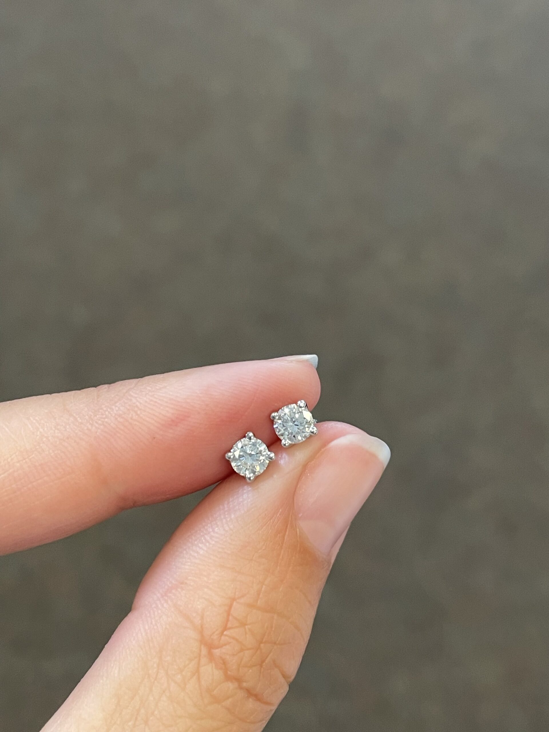 14k White Gold .52 Cttw Genuine Round Brilliant Cut Diamond Stud Earrings