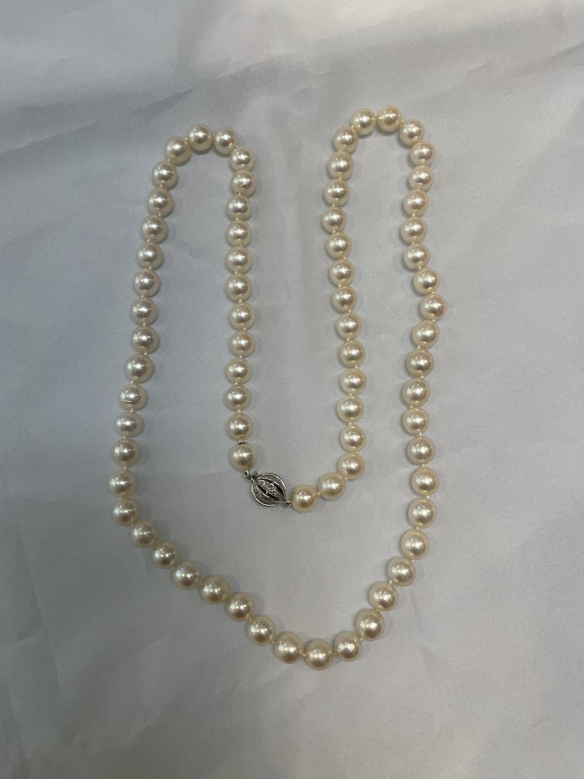 Fine Quality 26.5” Cultured Akoya Pearl Strand With 18k White Gold Diamond Sphere Clasp - Image 9