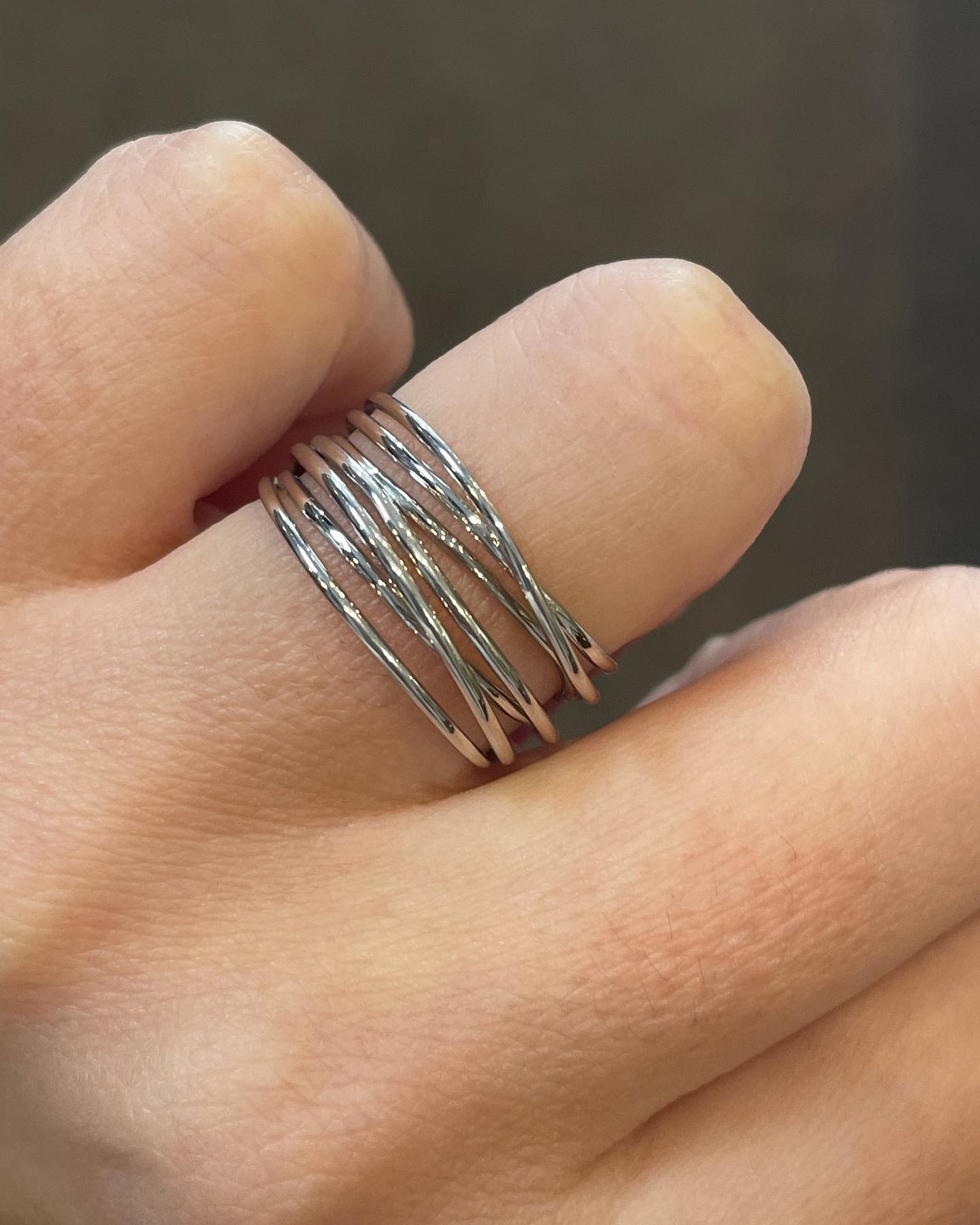 18k White Gold Wire Wrap Ring - Image 9