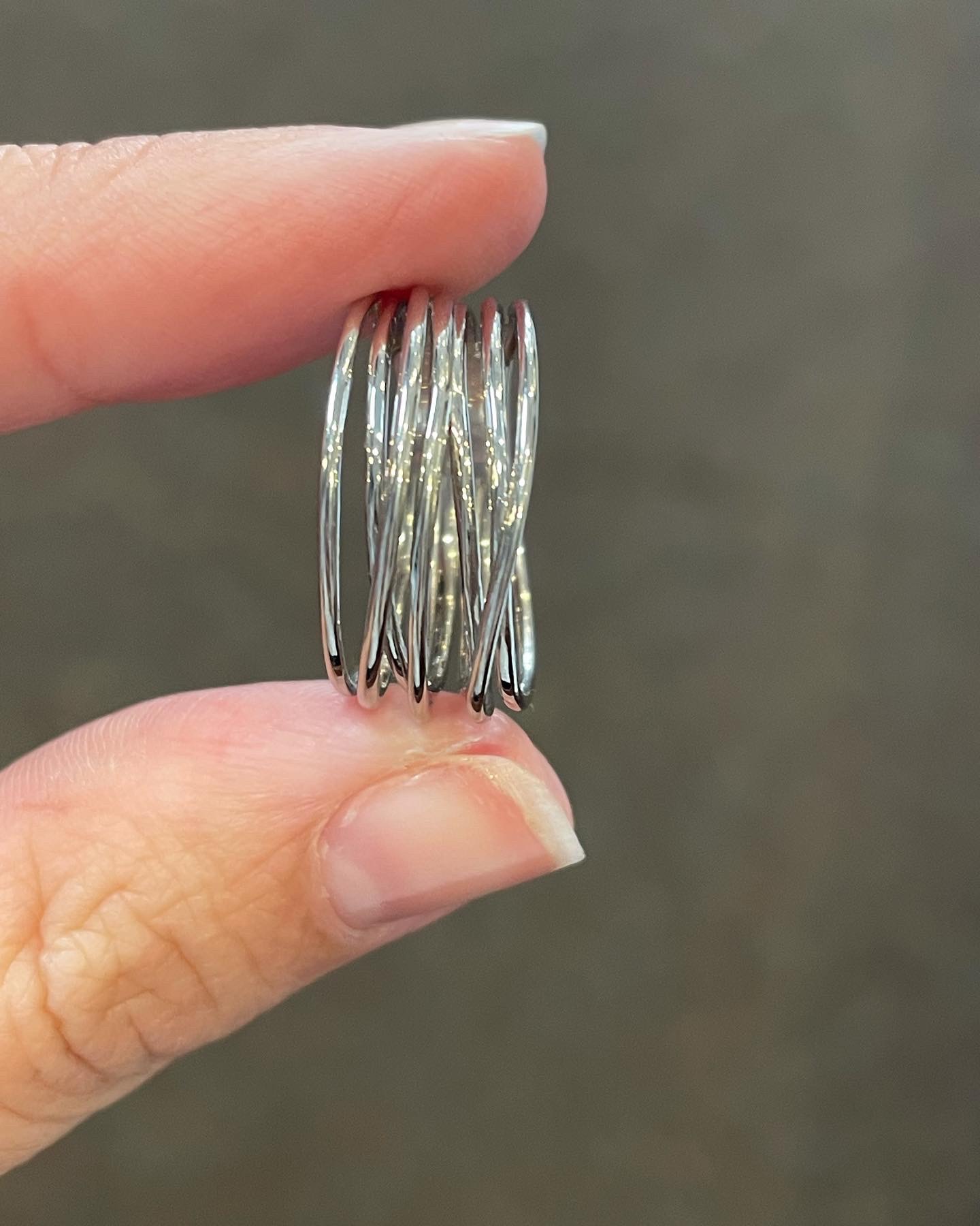 18k White Gold Wire Wrap Ring - Image 3