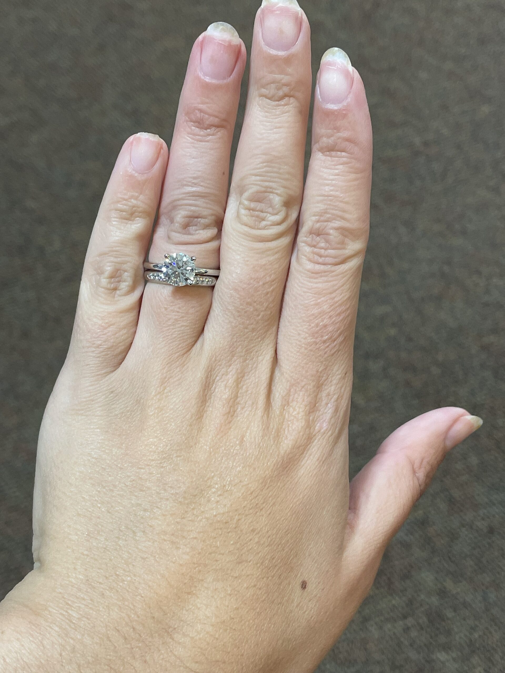 Platinum Comfort Fit .20 Cttw Genuine Round Brilliant Cut Diamond Bead Set Wedding Band - Image 13