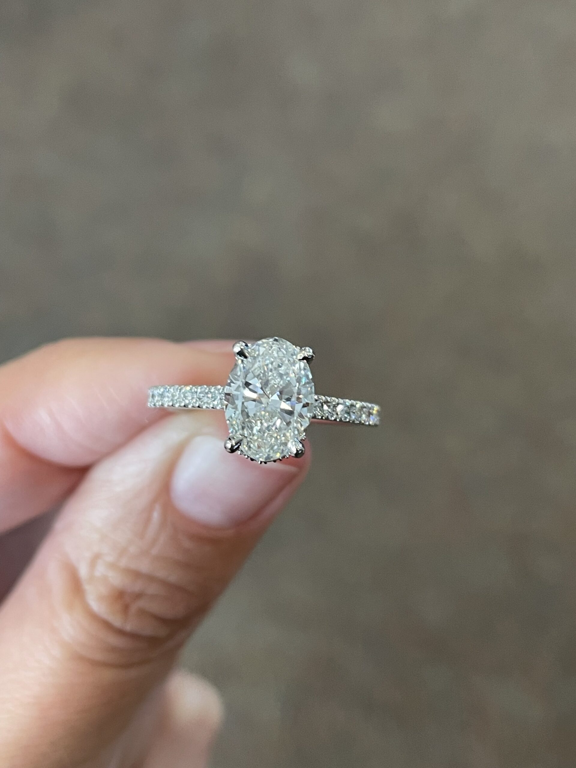 Platinum G.I.A. Certified 1.71 Carat Oval Brilliant Cut Diamond Solitaire - Image 27